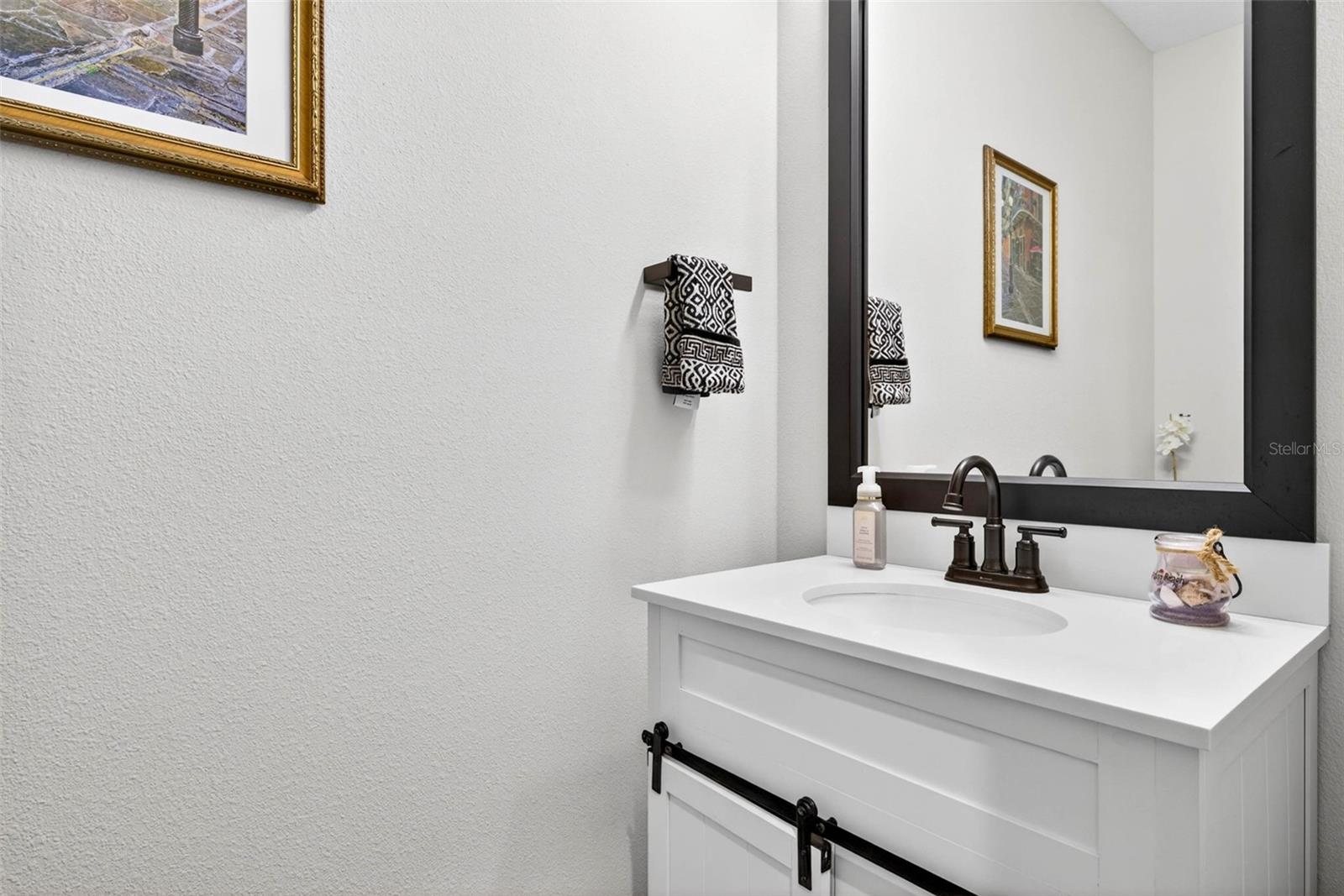 6946 TALAMORE DR — photo 25