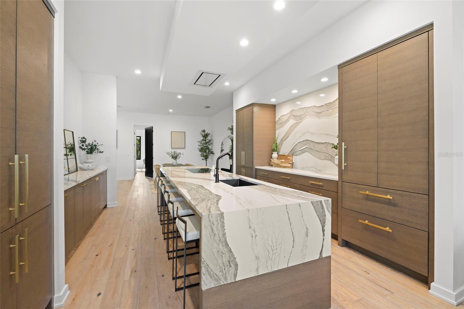 98 W DAVIS BLVD — photo 39