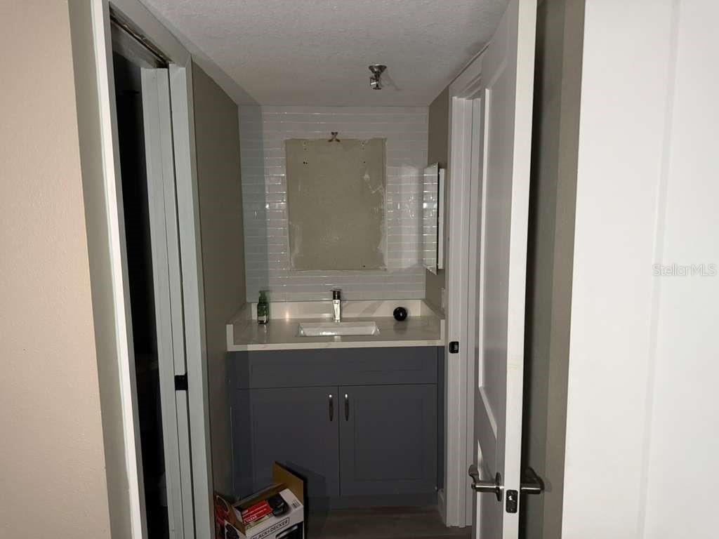 7432 SUNSHINE SKYWAY LN S #206 — photo 6