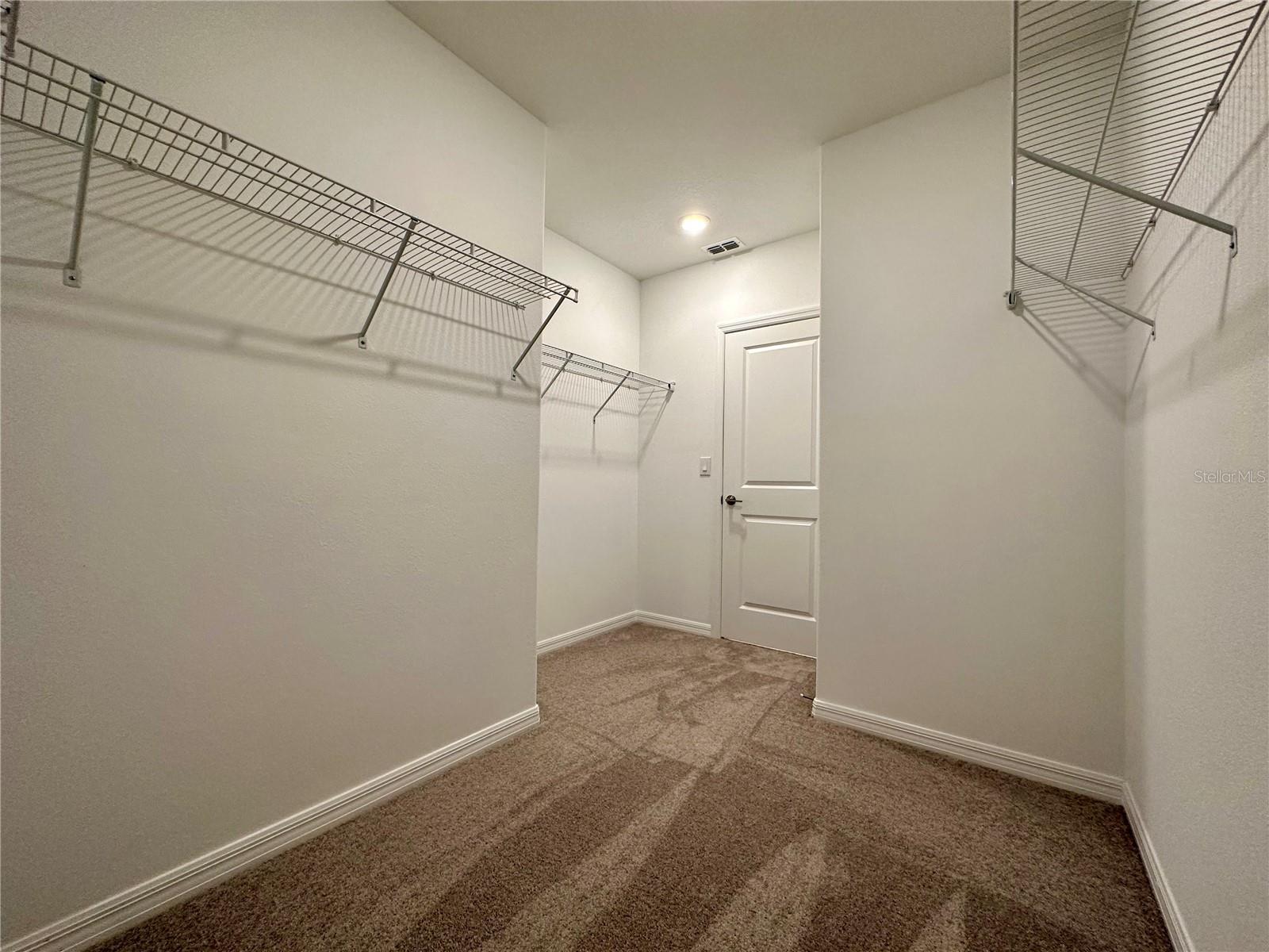 11131 RADIANT SHORE LOOP — photo 32