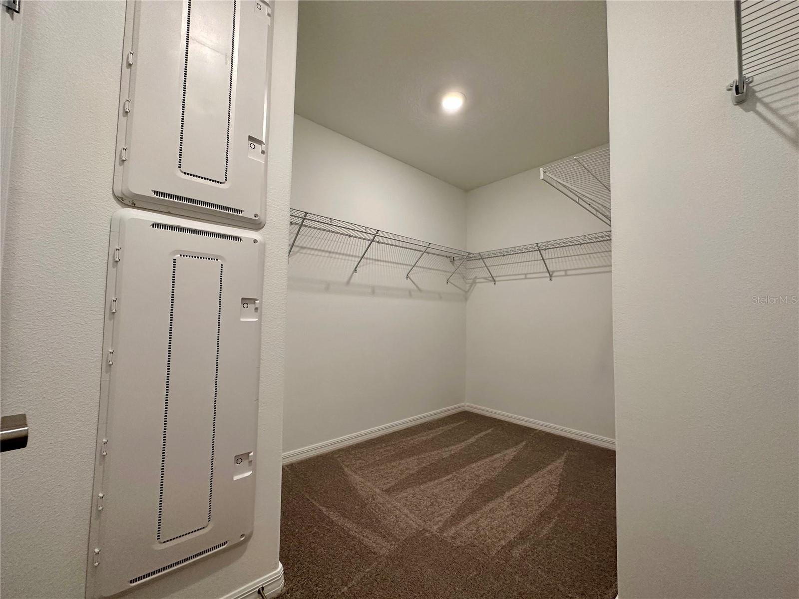 11131 RADIANT SHORE LOOP — photo 33