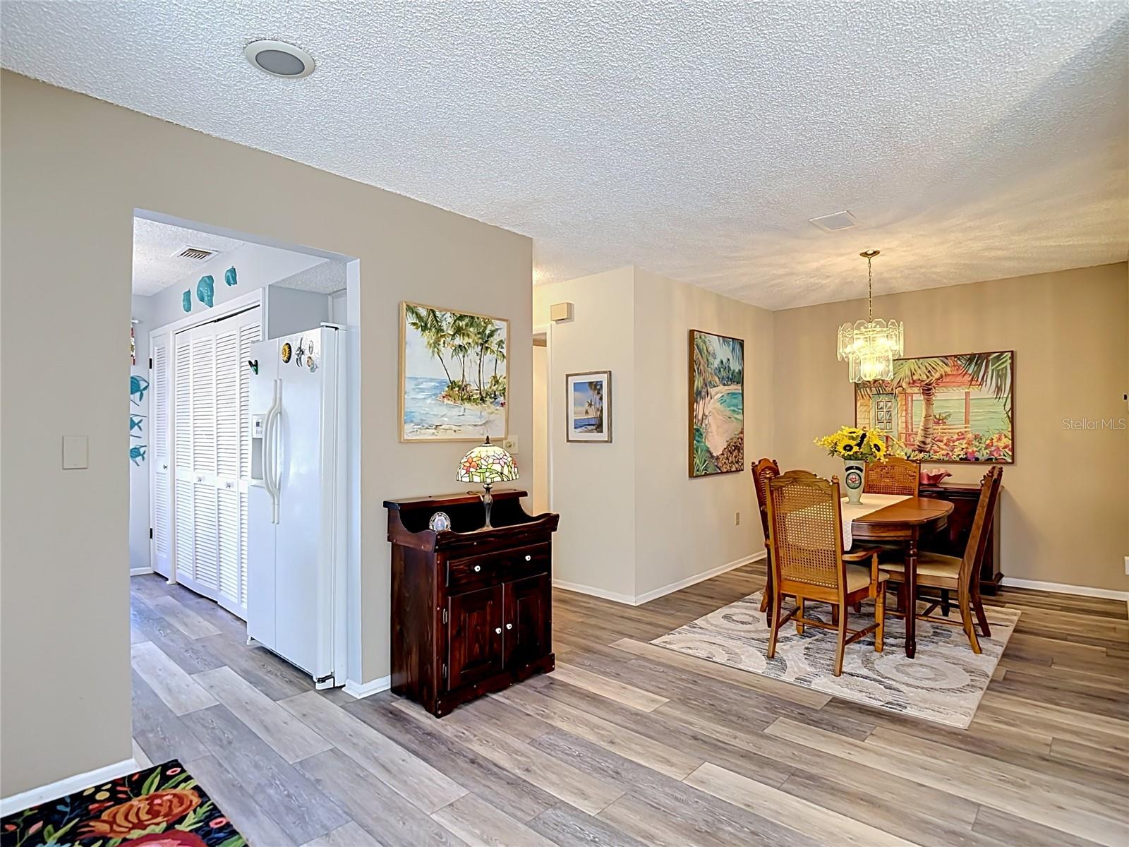 12913 FAIRWAY DR #D — photo 6
