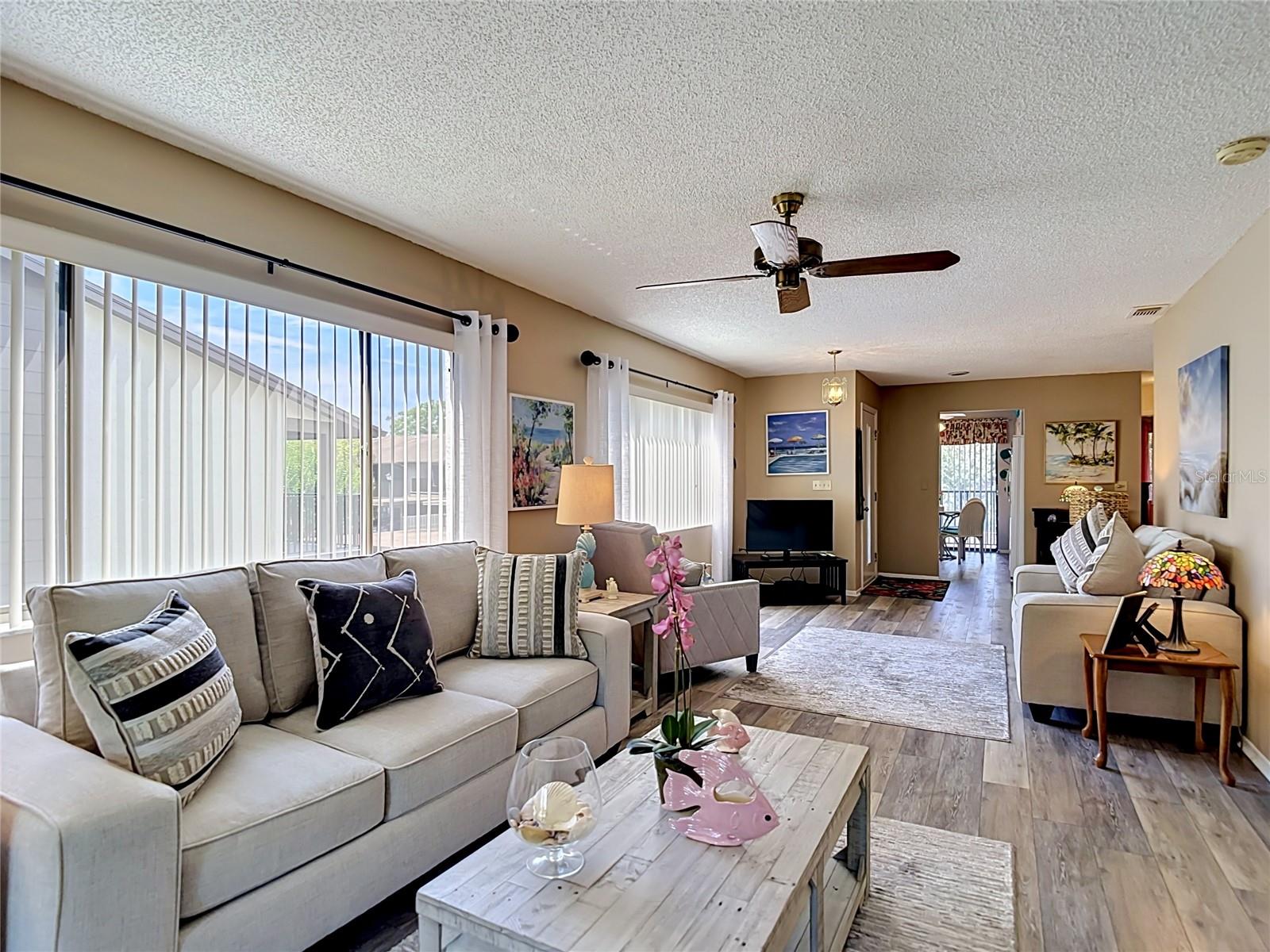 12913 FAIRWAY DR #D — photo 23
