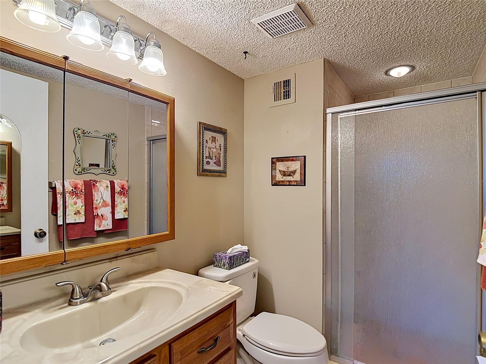 12913 FAIRWAY DR #D — photo 33