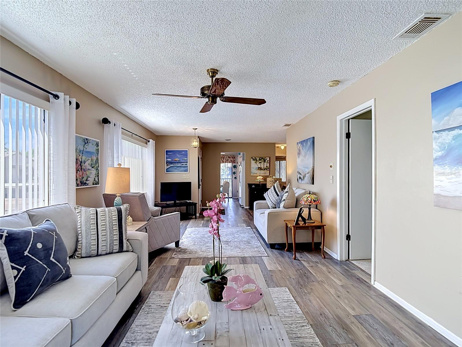 12913 FAIRWAY DR #D — photo 24