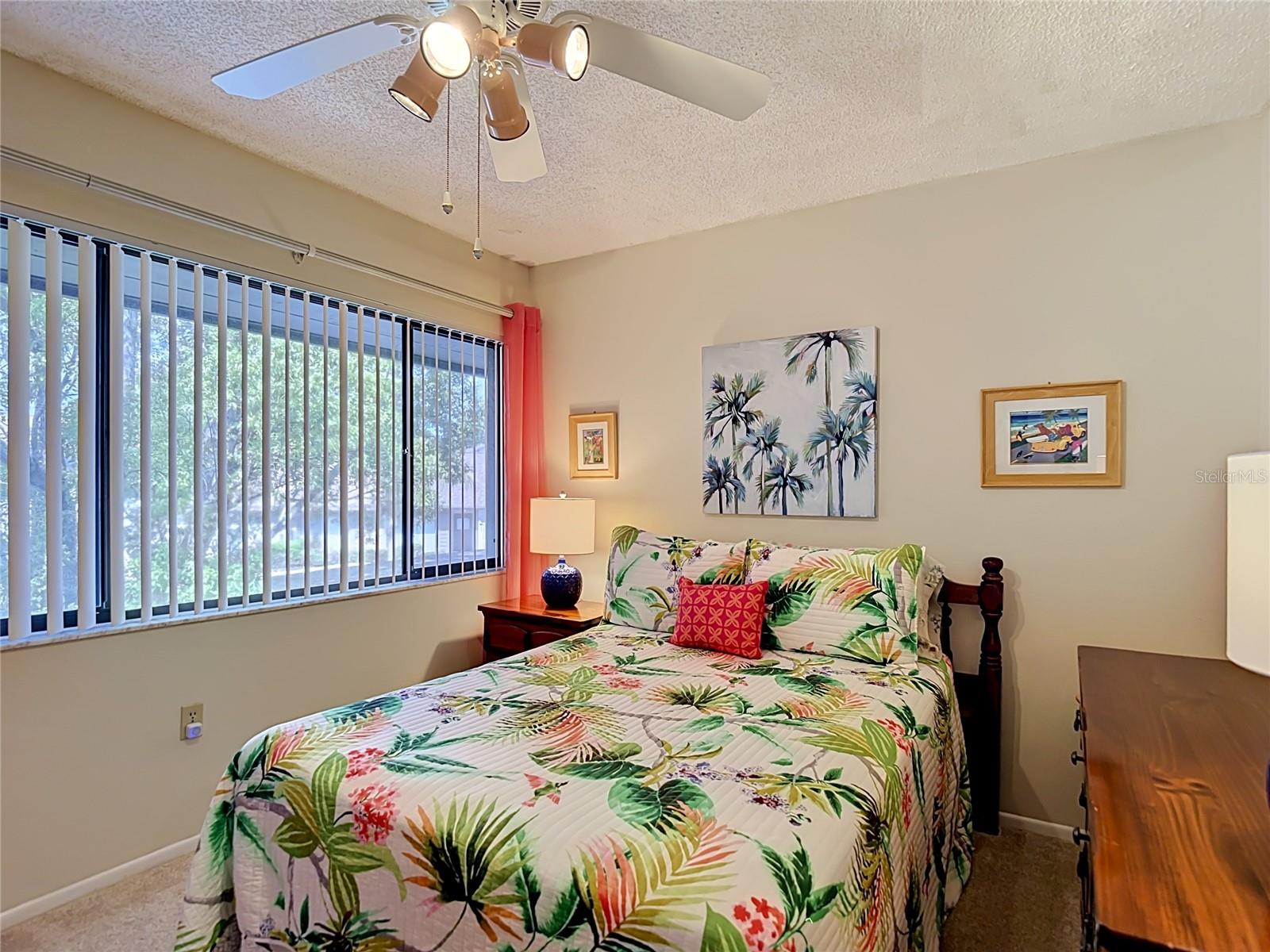 12913 FAIRWAY DR #D — photo 38