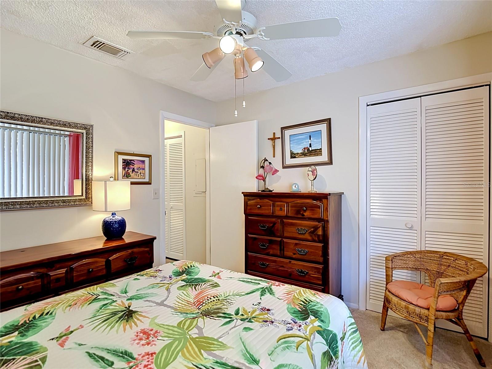 12913 FAIRWAY DR #D — photo 40