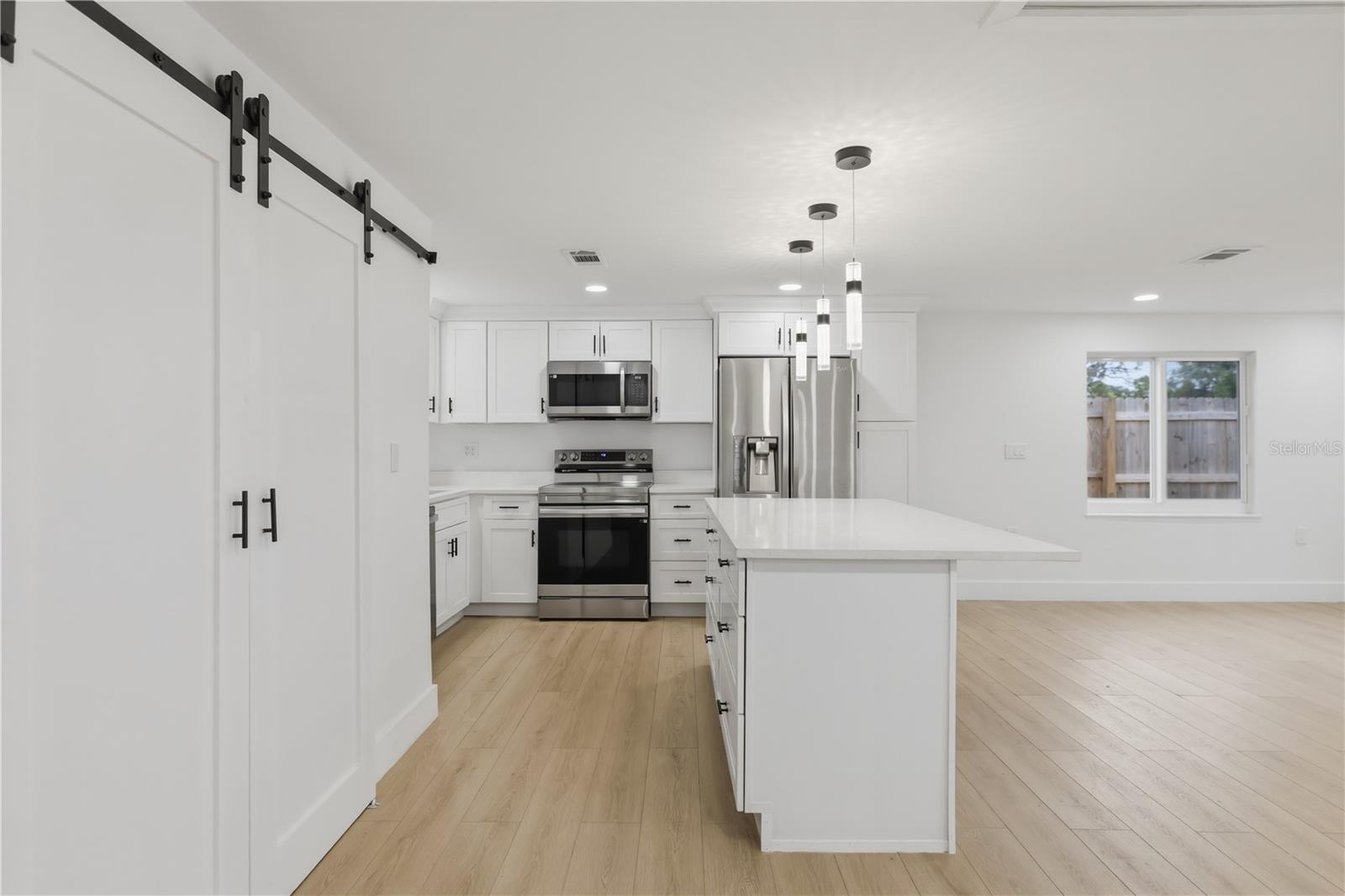 45 EUCLID AVE — photo 15