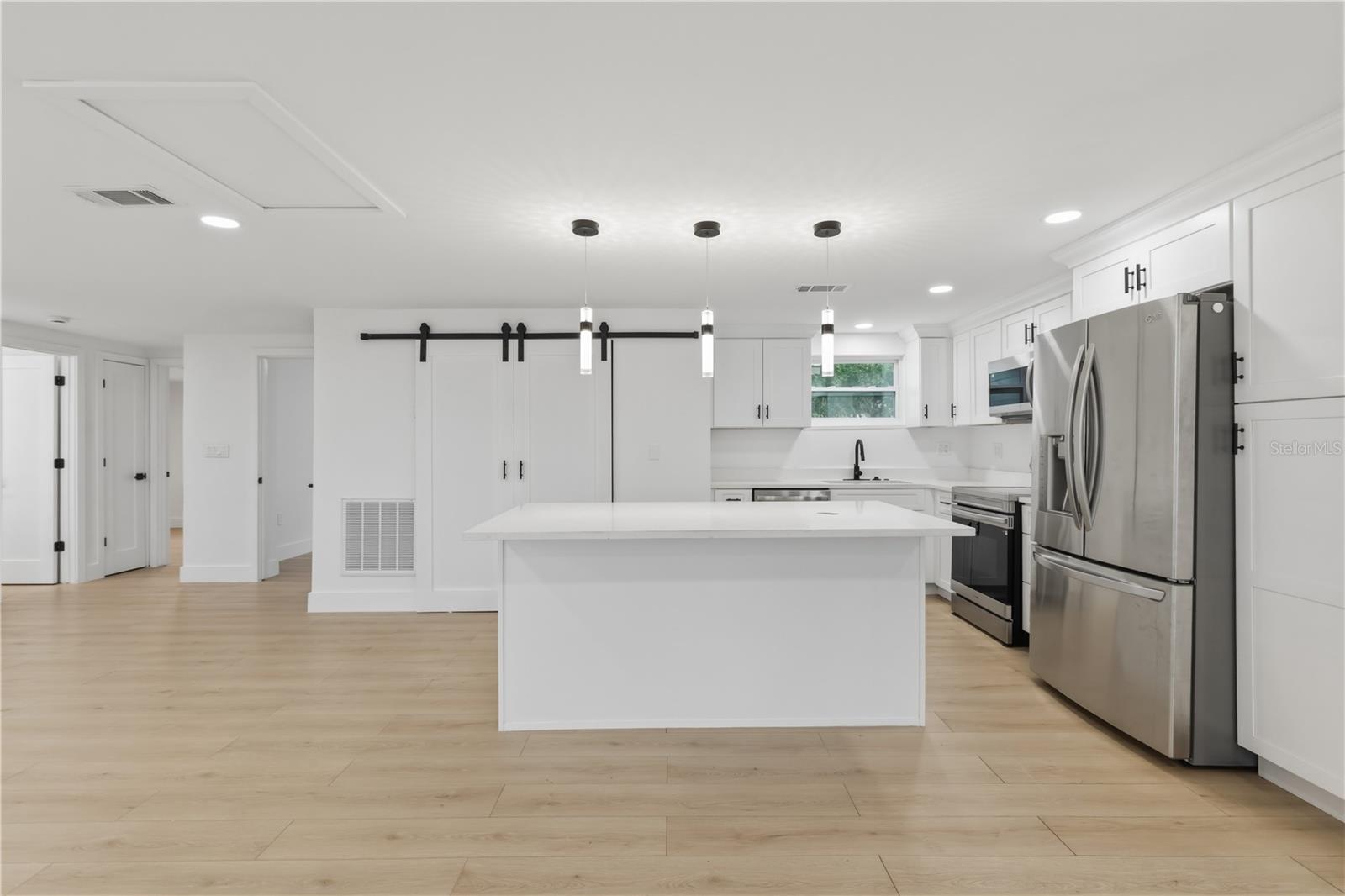 45 EUCLID AVE — photo 12