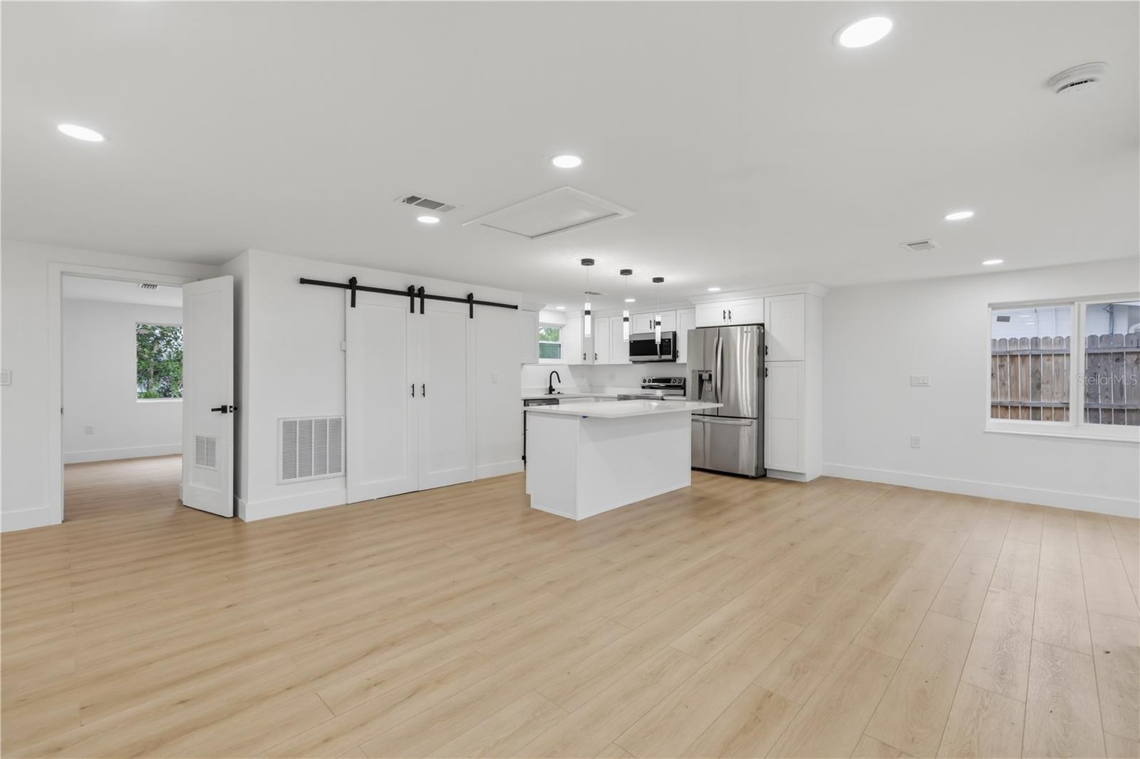 45 EUCLID AVE — photo 8
