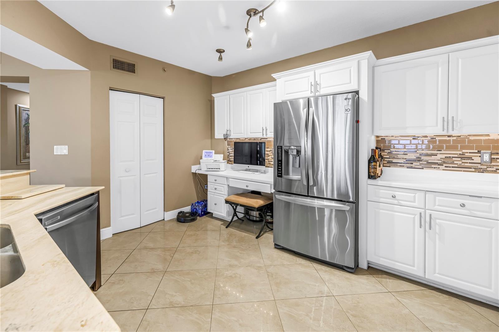 16750 GULF BLVD #313 — photo 8