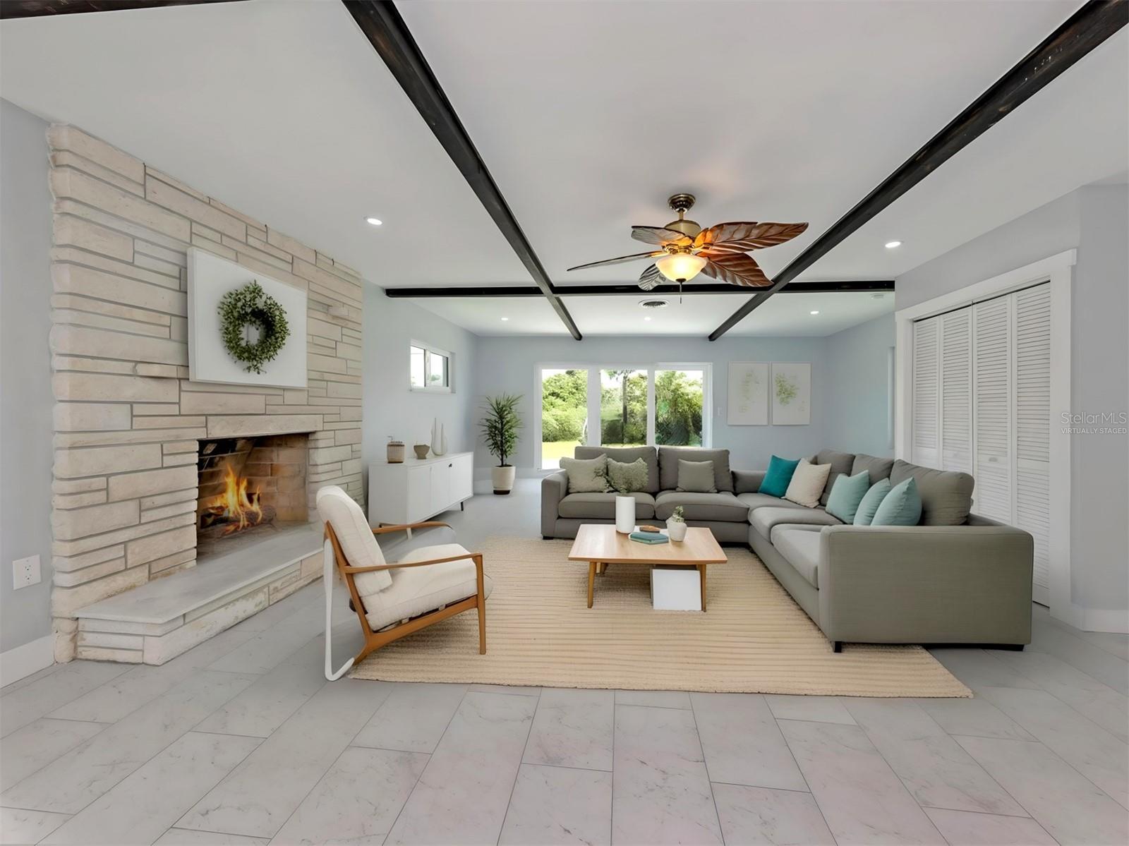 908 VILLAS DR #45 — photo 4