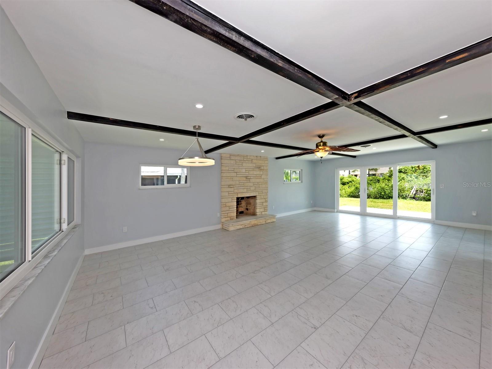 908 VILLAS DR #45 — photo 44