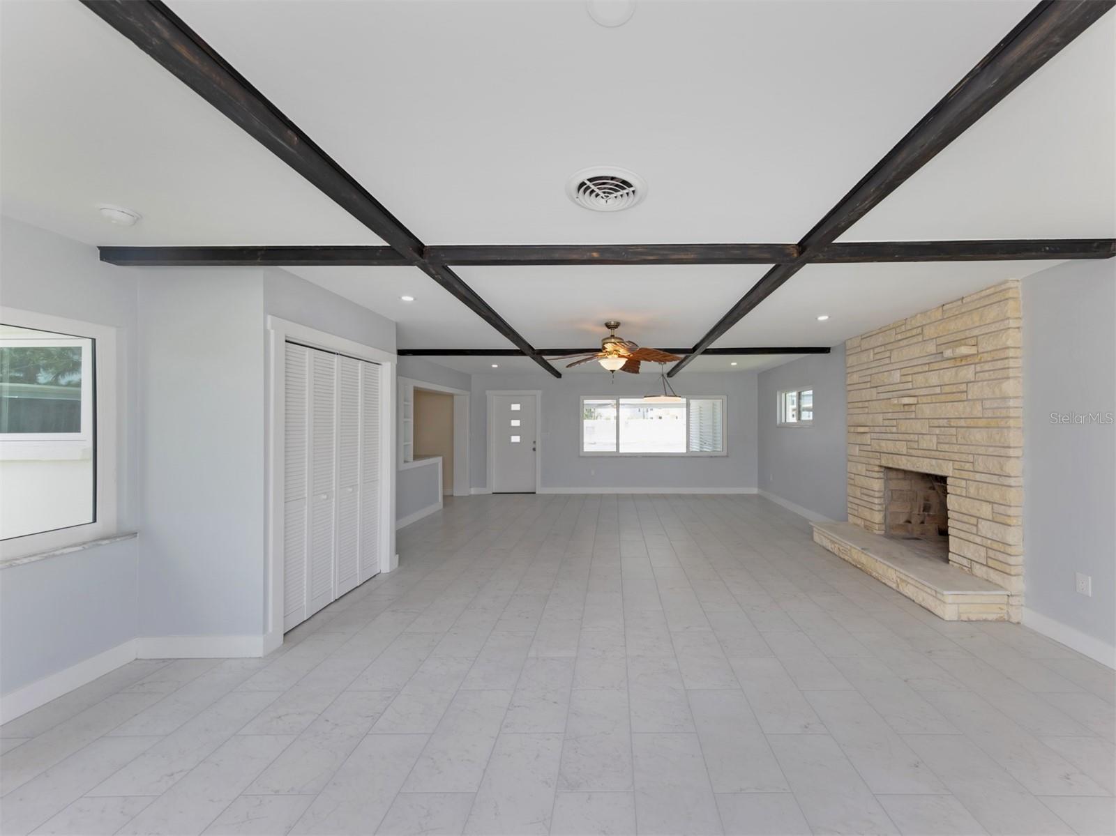 908 VILLAS DR #45 — photo 49