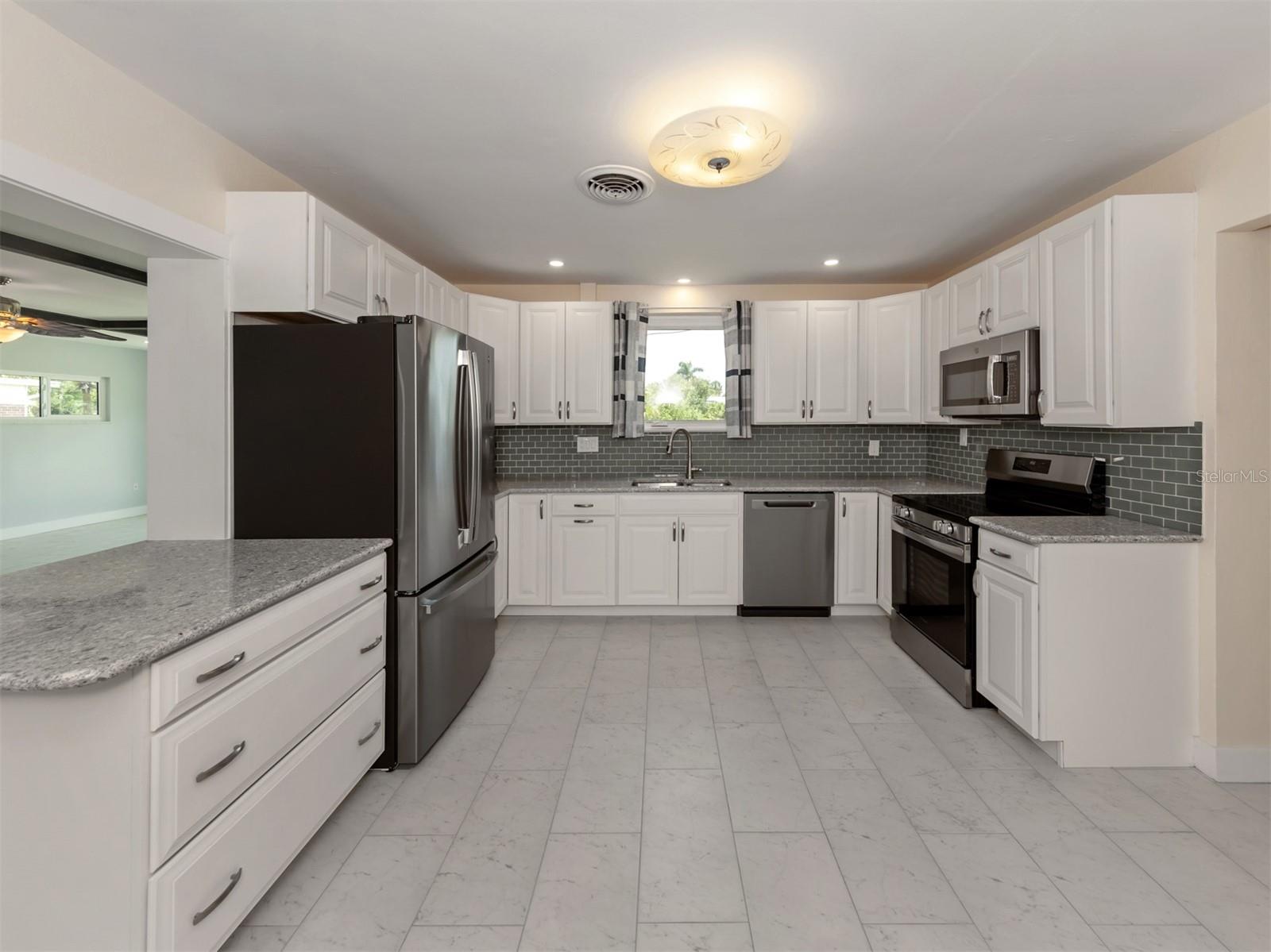 908 VILLAS DR #45 — photo 52