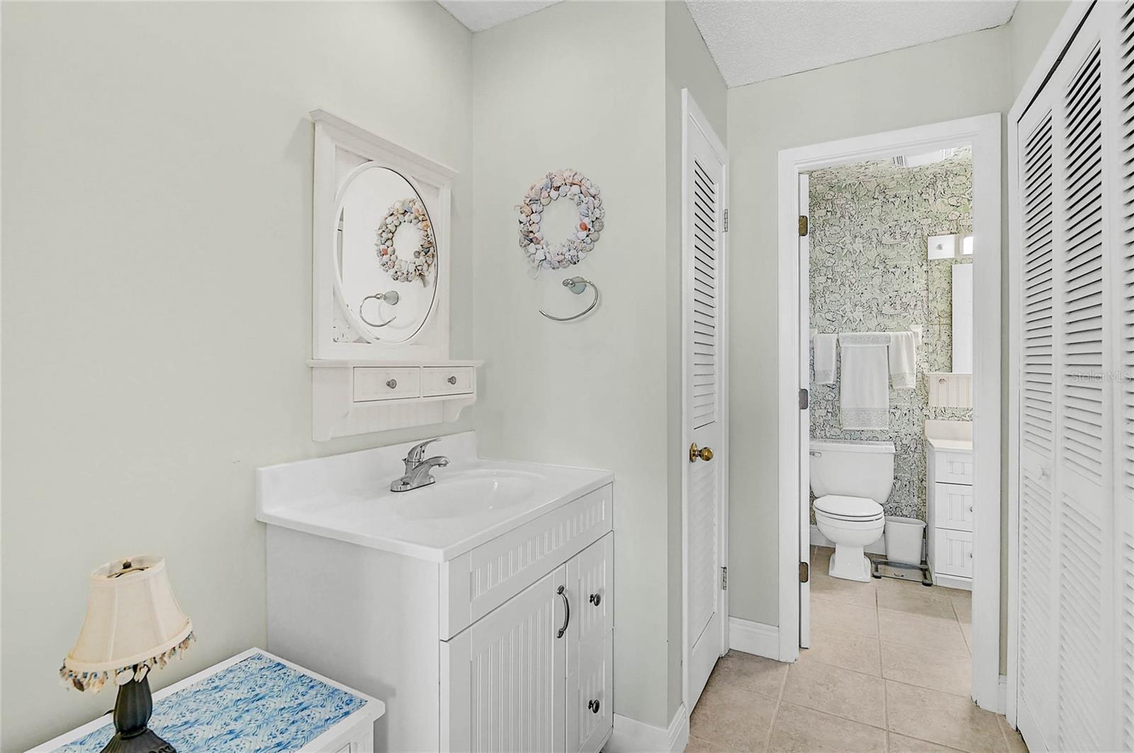 845 BENJAMIN FRANKLIN DR #402 — photo 13