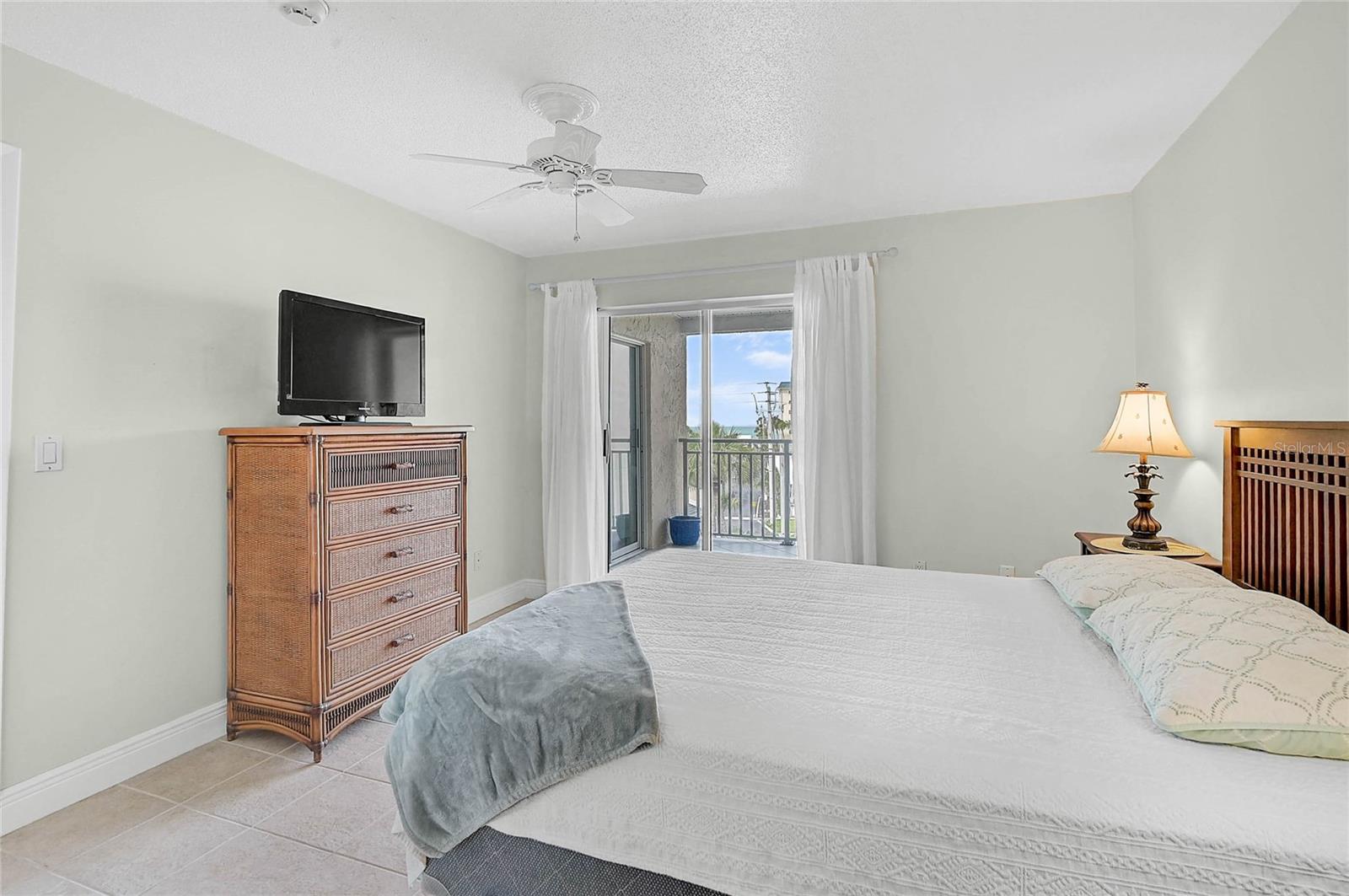 845 BENJAMIN FRANKLIN DR #402 — photo 15