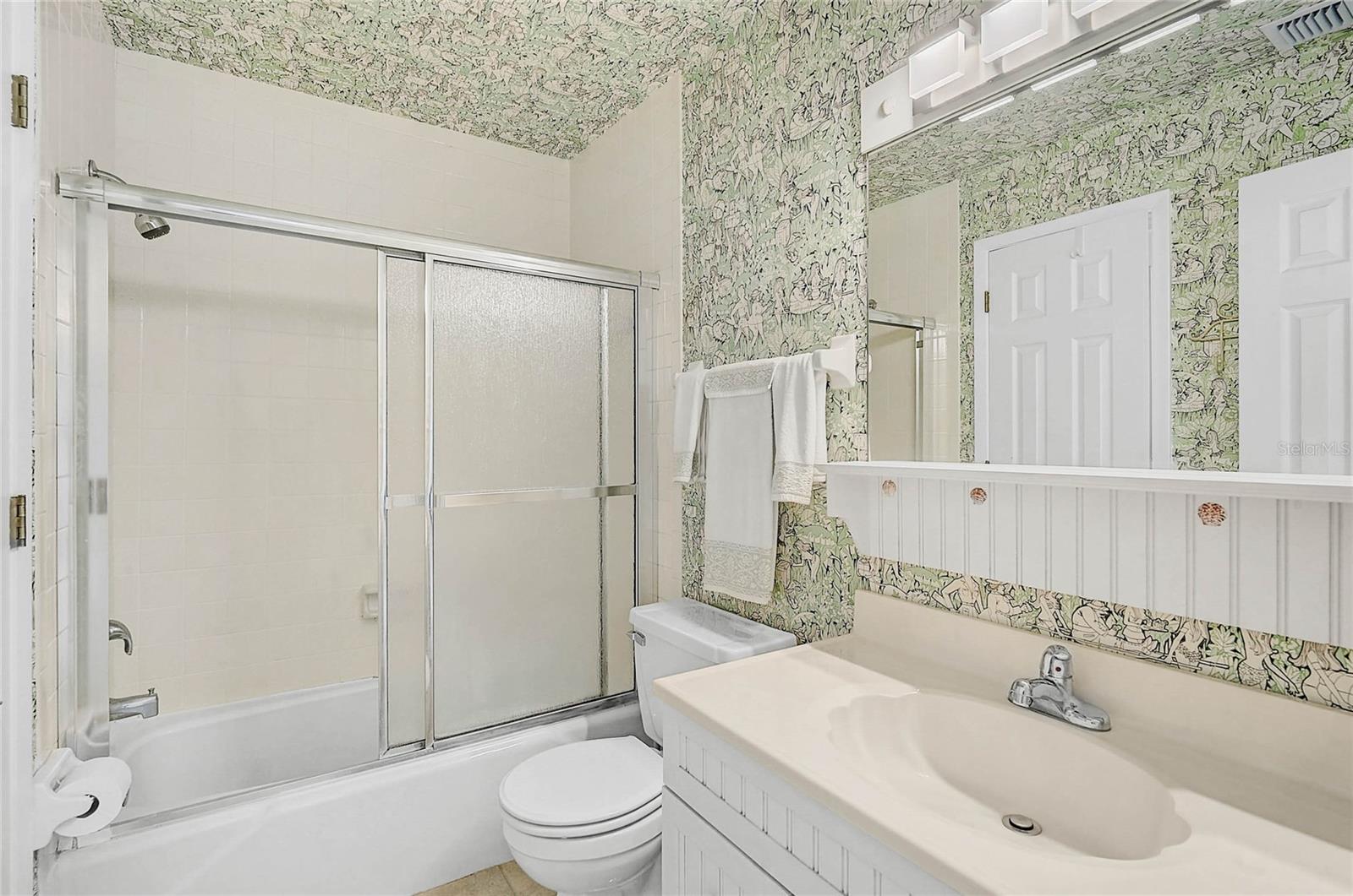 845 BENJAMIN FRANKLIN DR #402 — photo 12