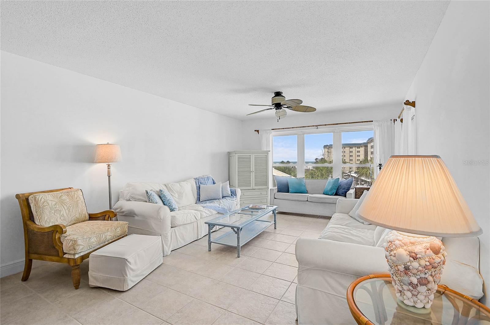 845 BENJAMIN FRANKLIN DR #402 — photo 3