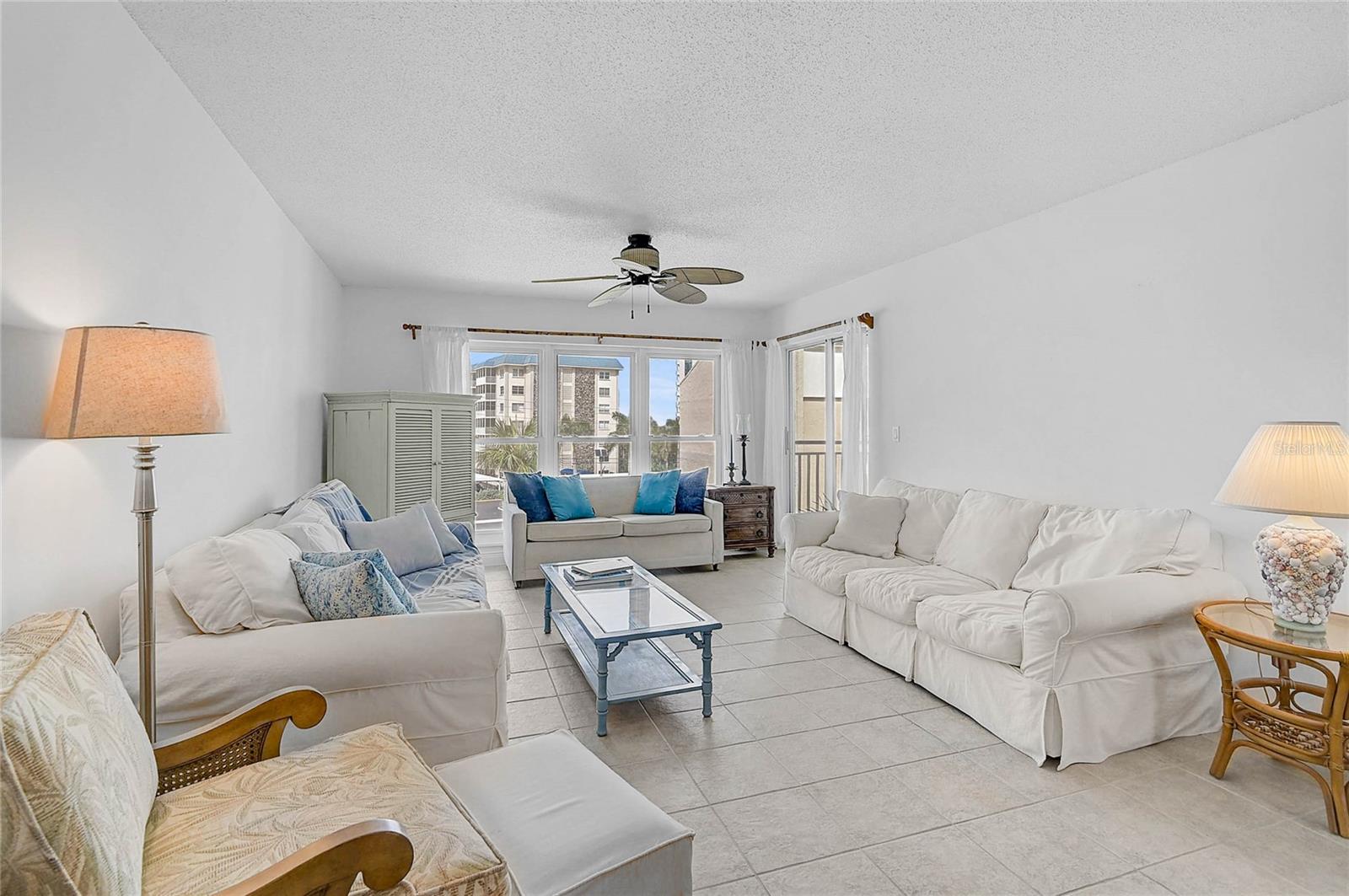 845 BENJAMIN FRANKLIN DR #402 — photo 9