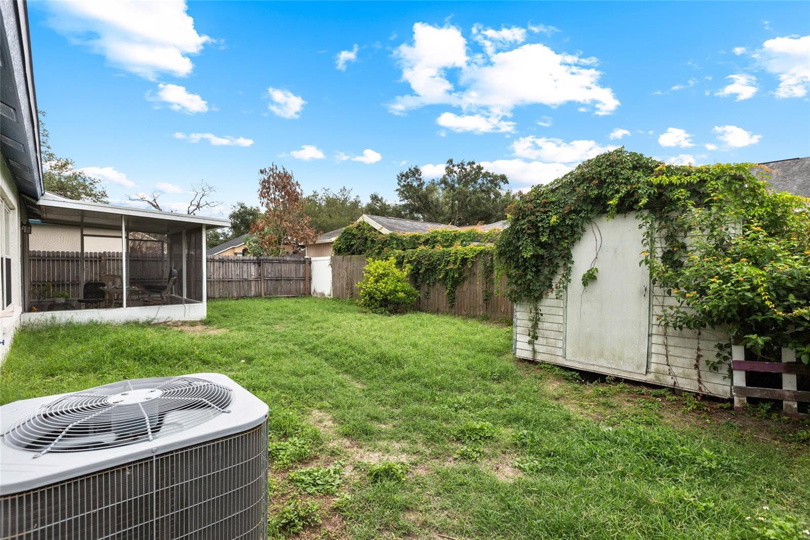 11019 CONNACHT WAY — photo 33