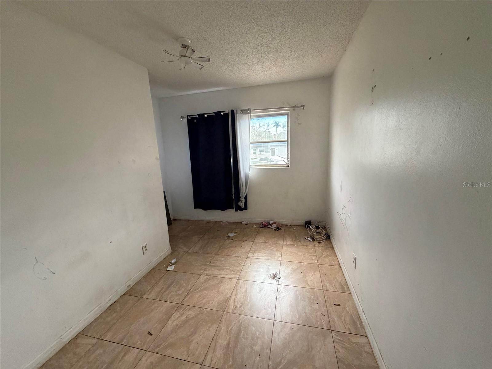 1330 EMILY CT — photo 15