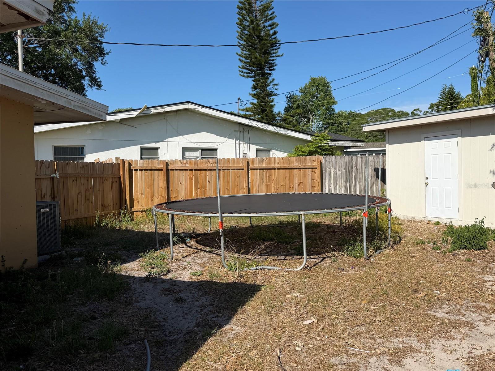 1330 EMILY CT — photo 19