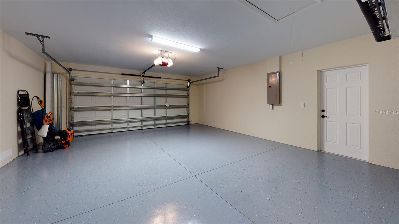 2337 SIMONTON AVE — photo 46
