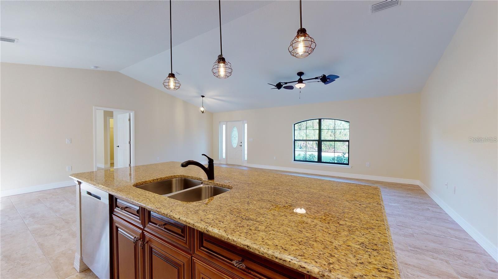 2337 SIMONTON AVE — photo 15