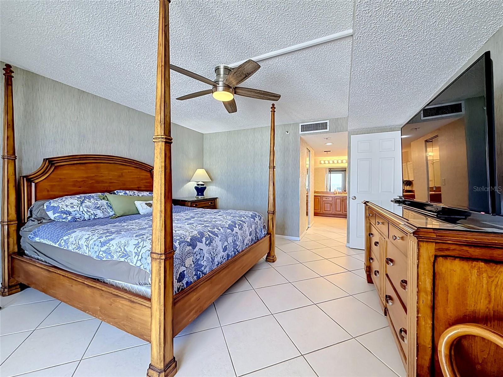 18400 GULF BLVD #1108 — photo 16