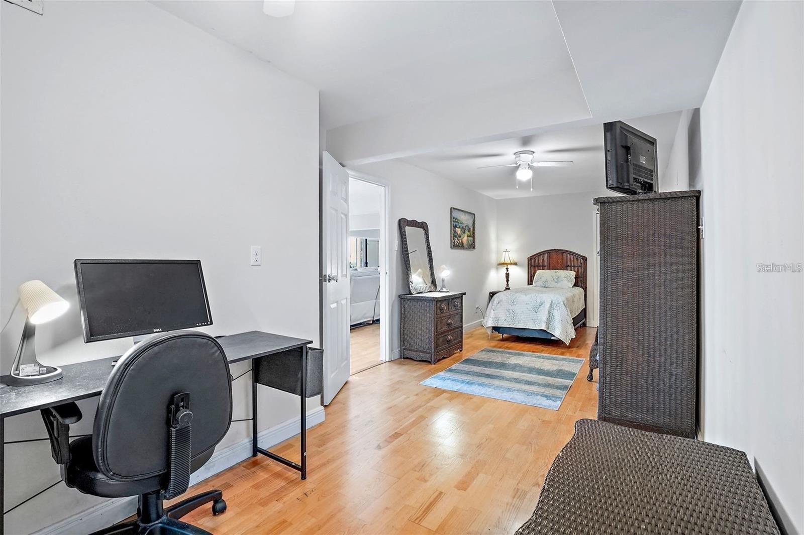 10355 PARADISE BLVD #1010-1011 — photo 23