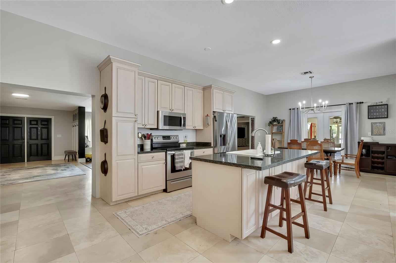 12305 LEANNE DR — photo 21