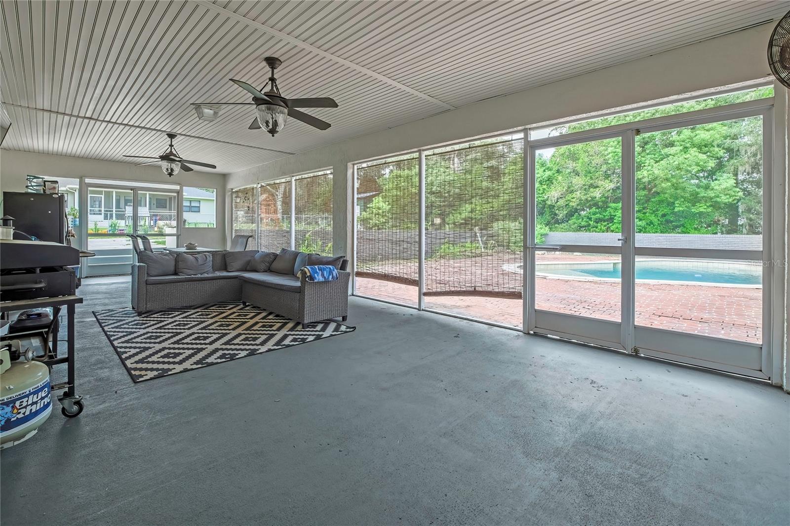 12305 LEANNE DR — photo 55