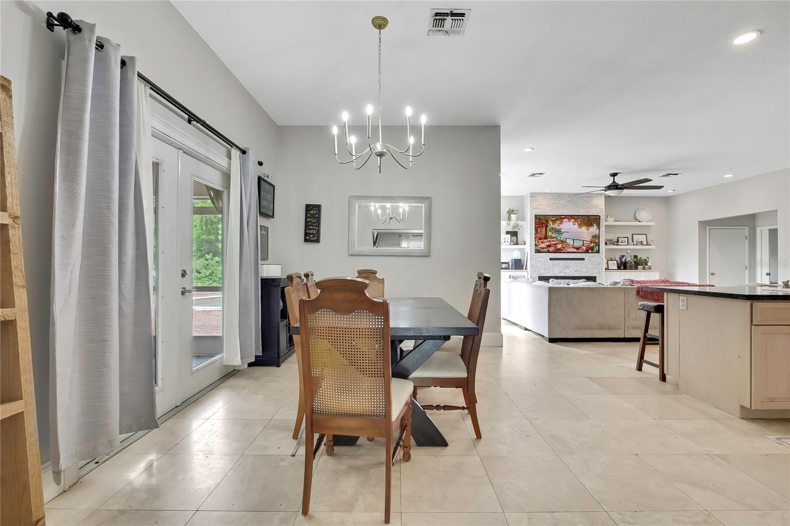 12305 LEANNE DR — photo 14