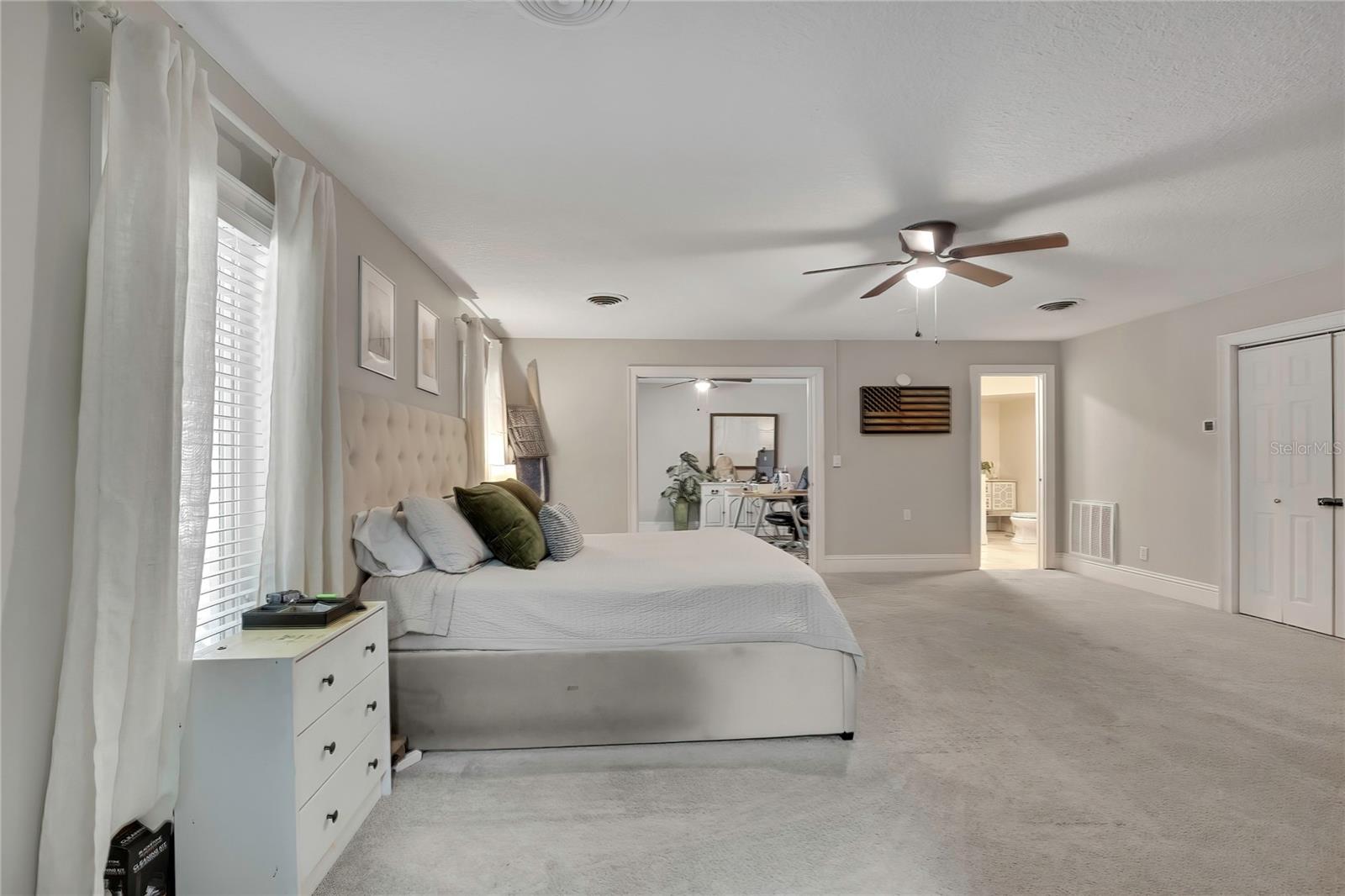 12305 LEANNE DR — photo 32