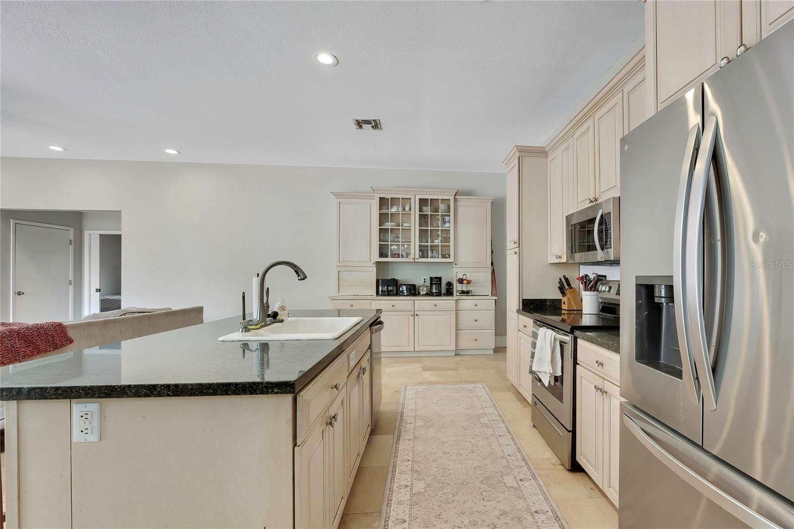 12305 LEANNE DR — photo 17