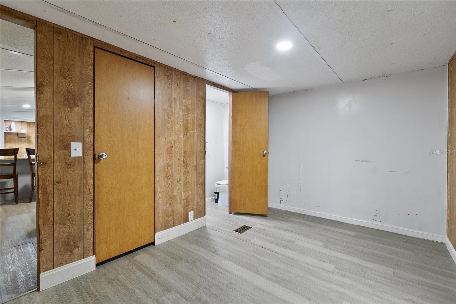 2102 SYDNEY DOVER RD — photo 24