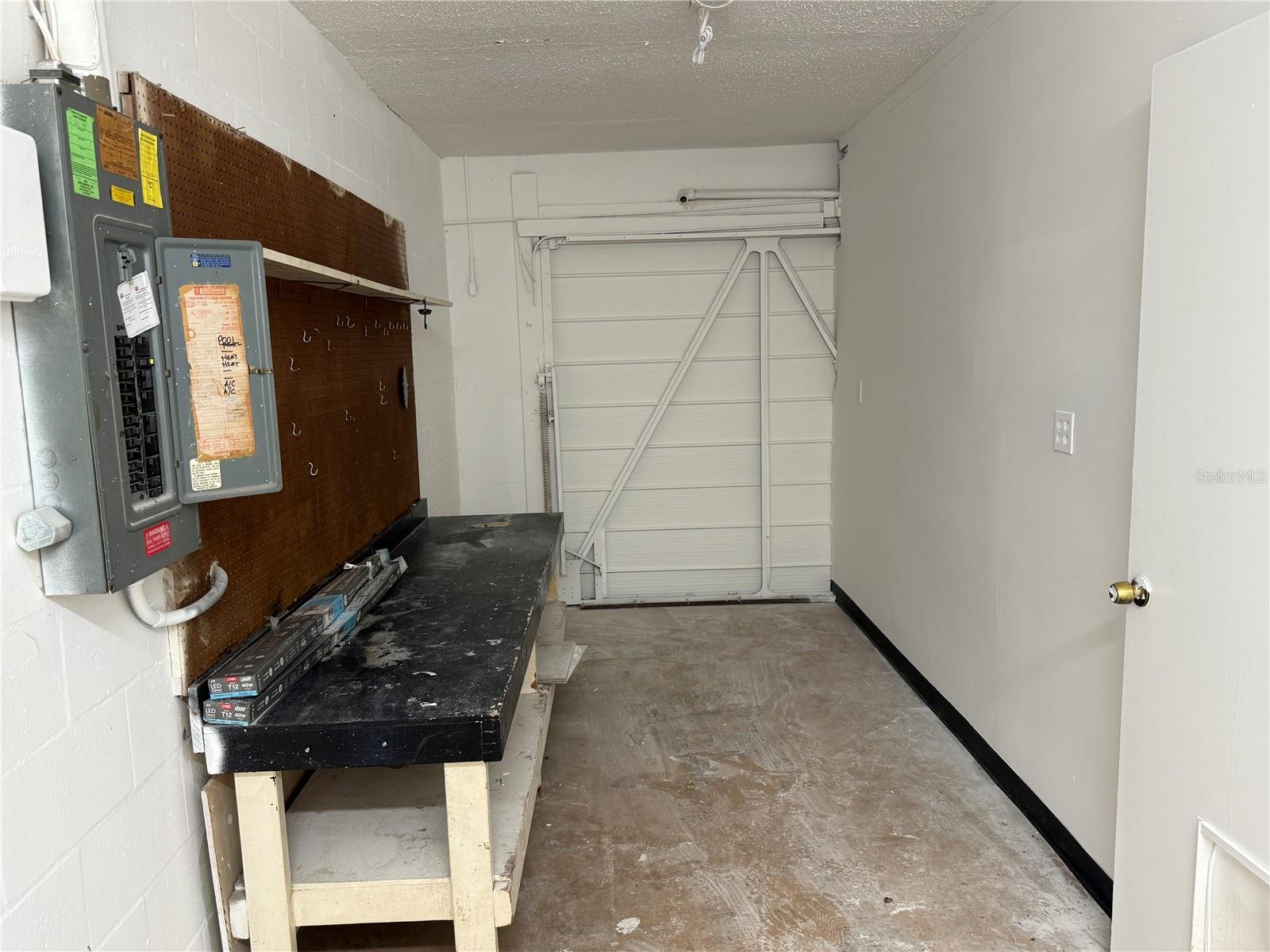 8825 WABASH LN — photo 22