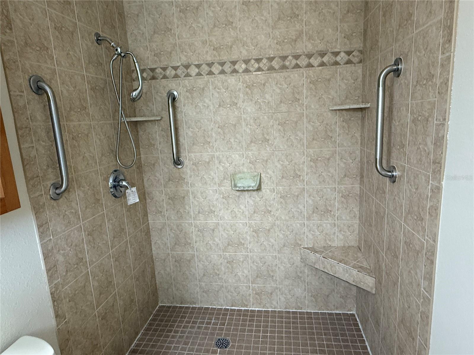 8825 WABASH LN — photo 16