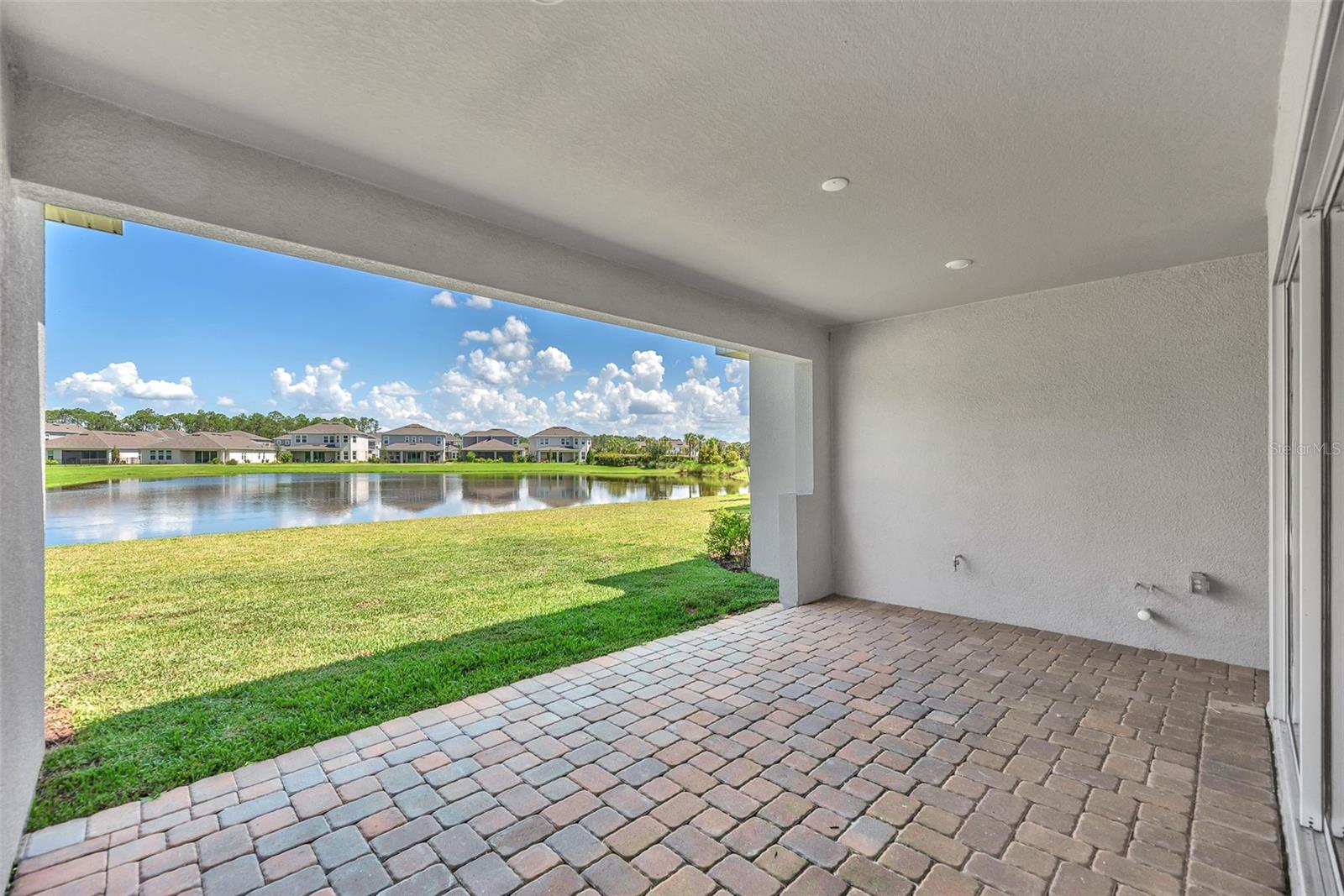 33372 LANDSMAN LOOP — photo 4