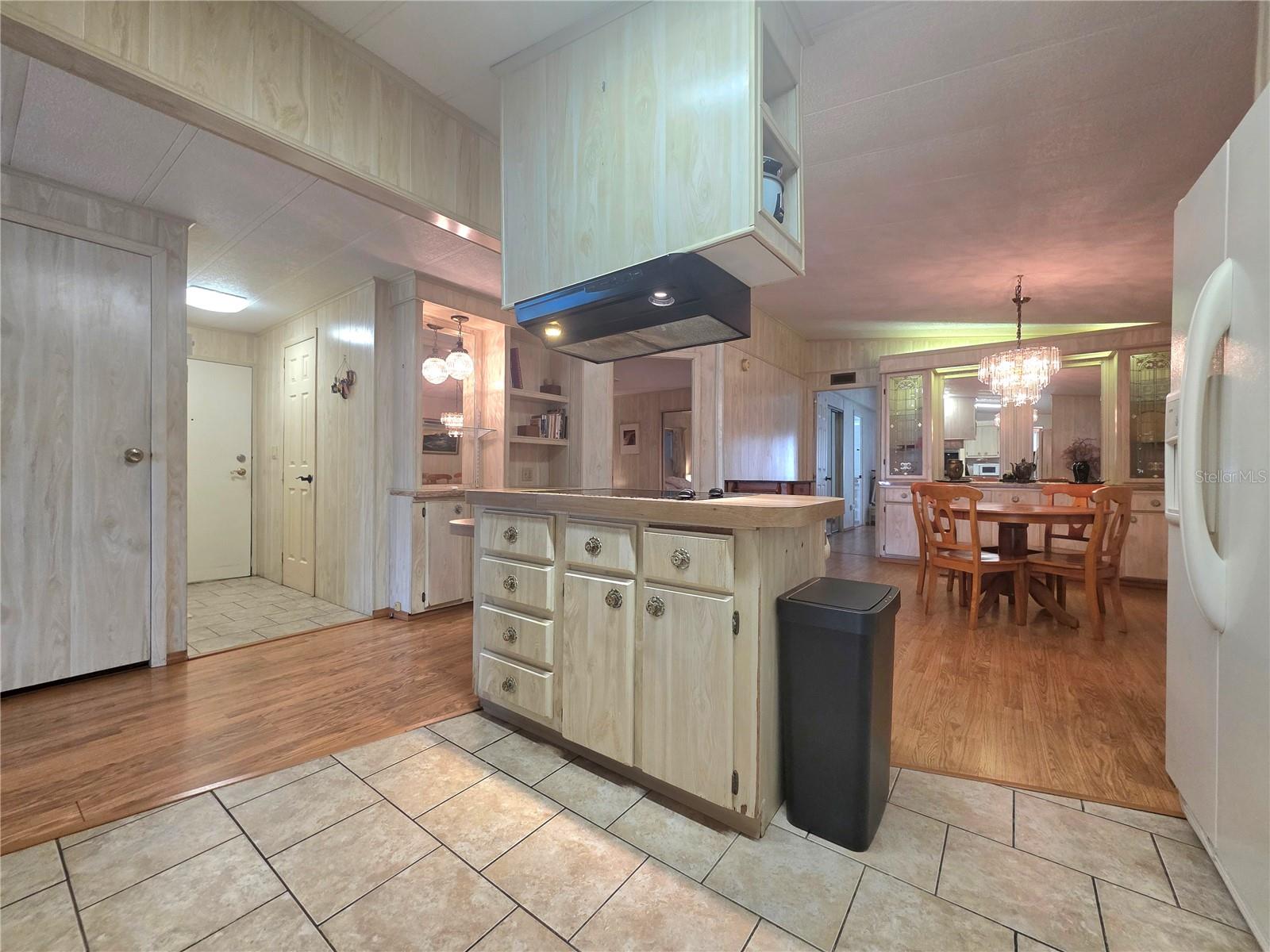 5334 COMANCHE ST — photo 28