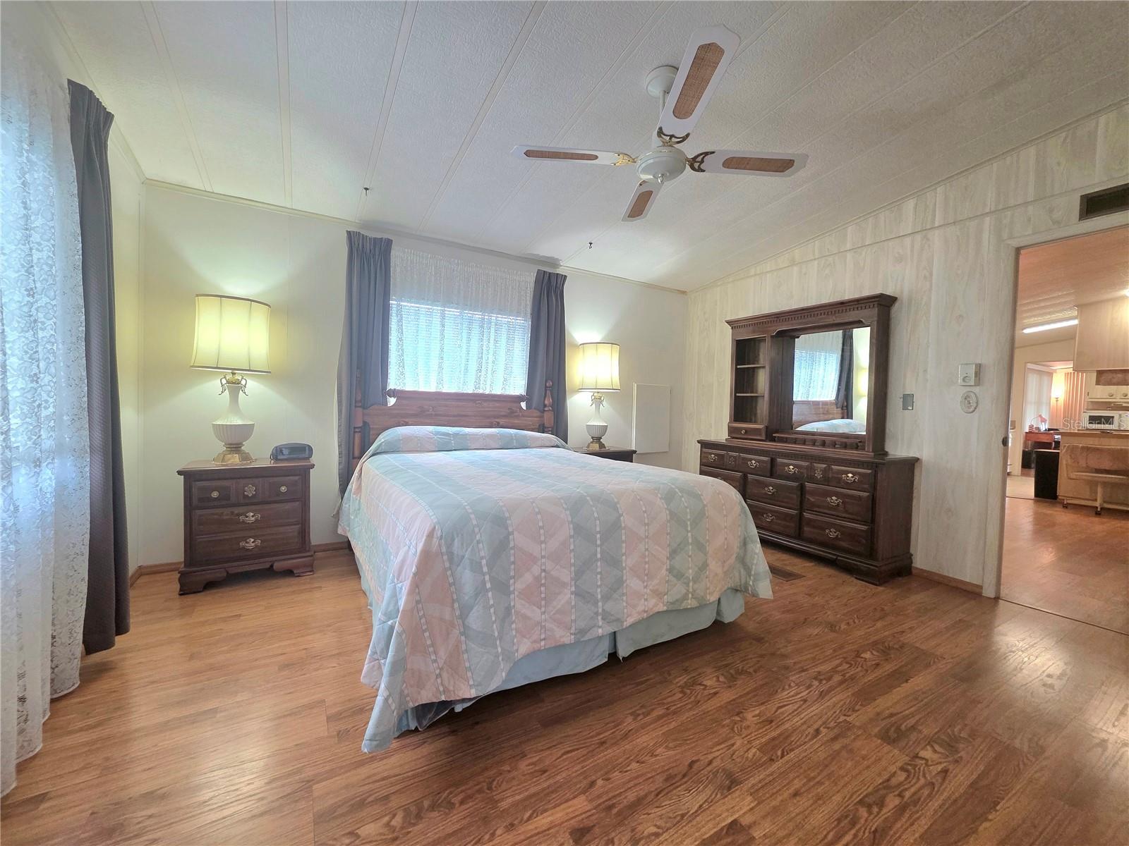 5334 COMANCHE ST — photo 46