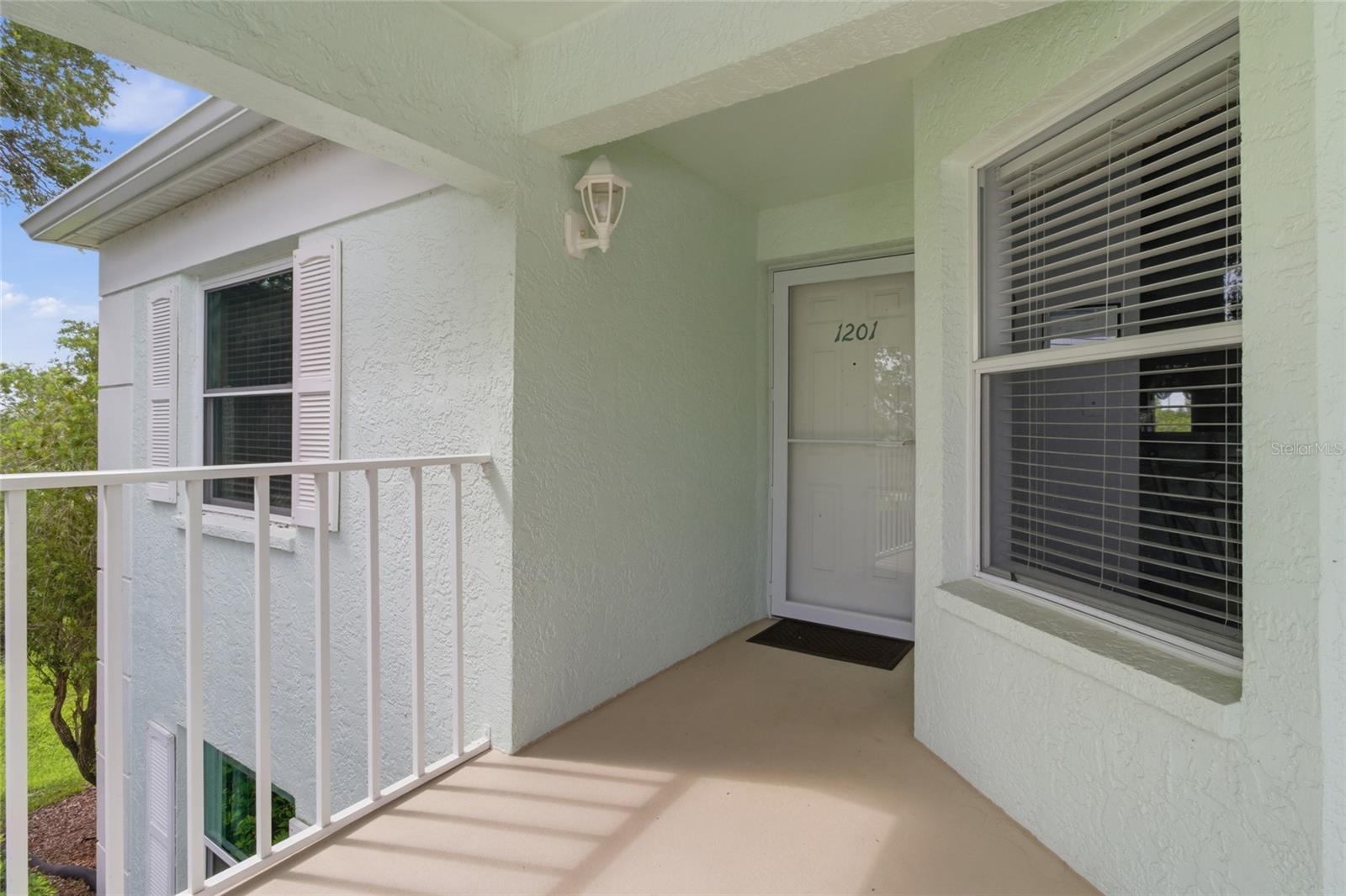 5725 GREENWOOD AVE #1201 — photo 4