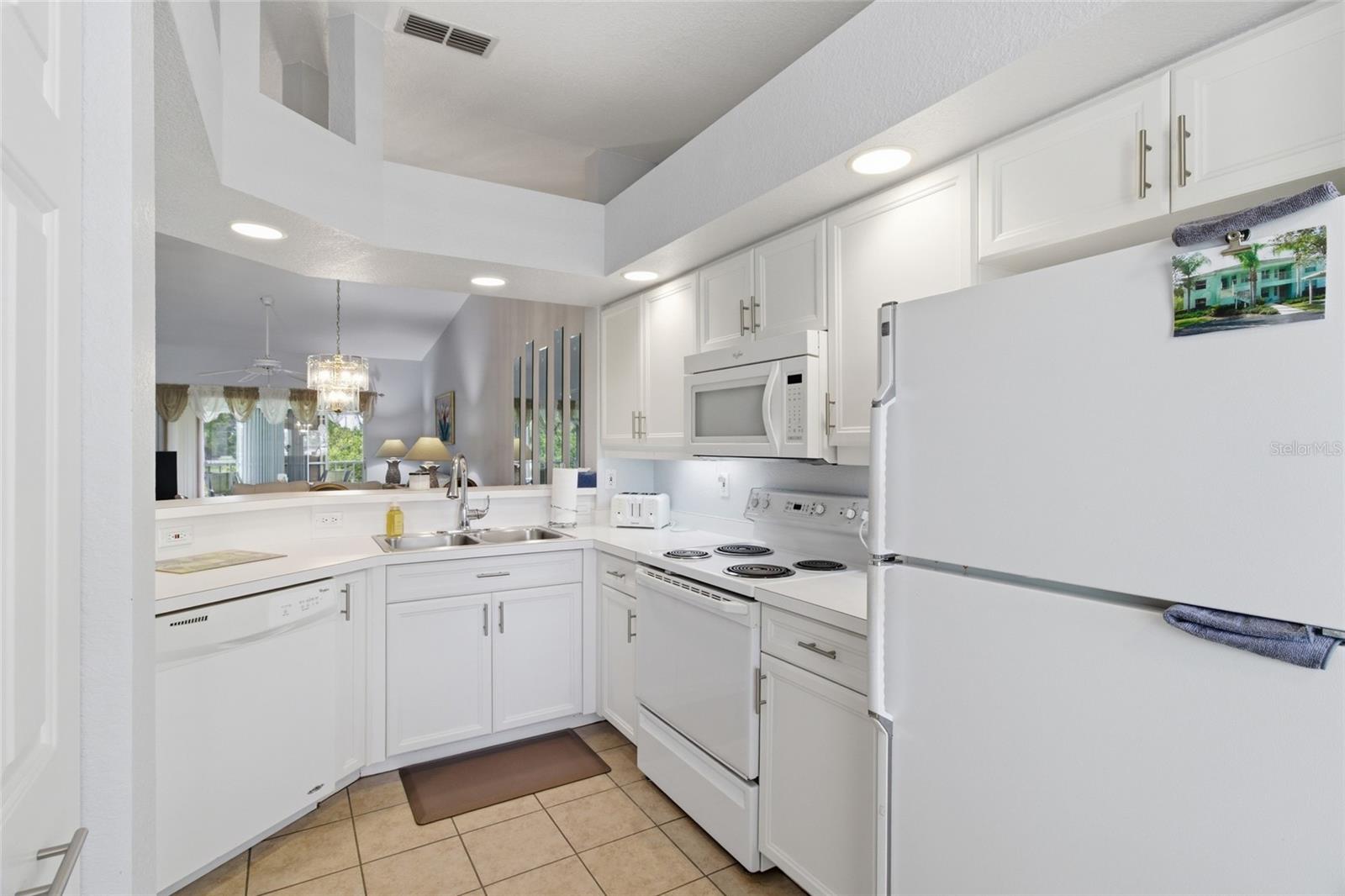 5725 GREENWOOD AVE #1201 — photo 10