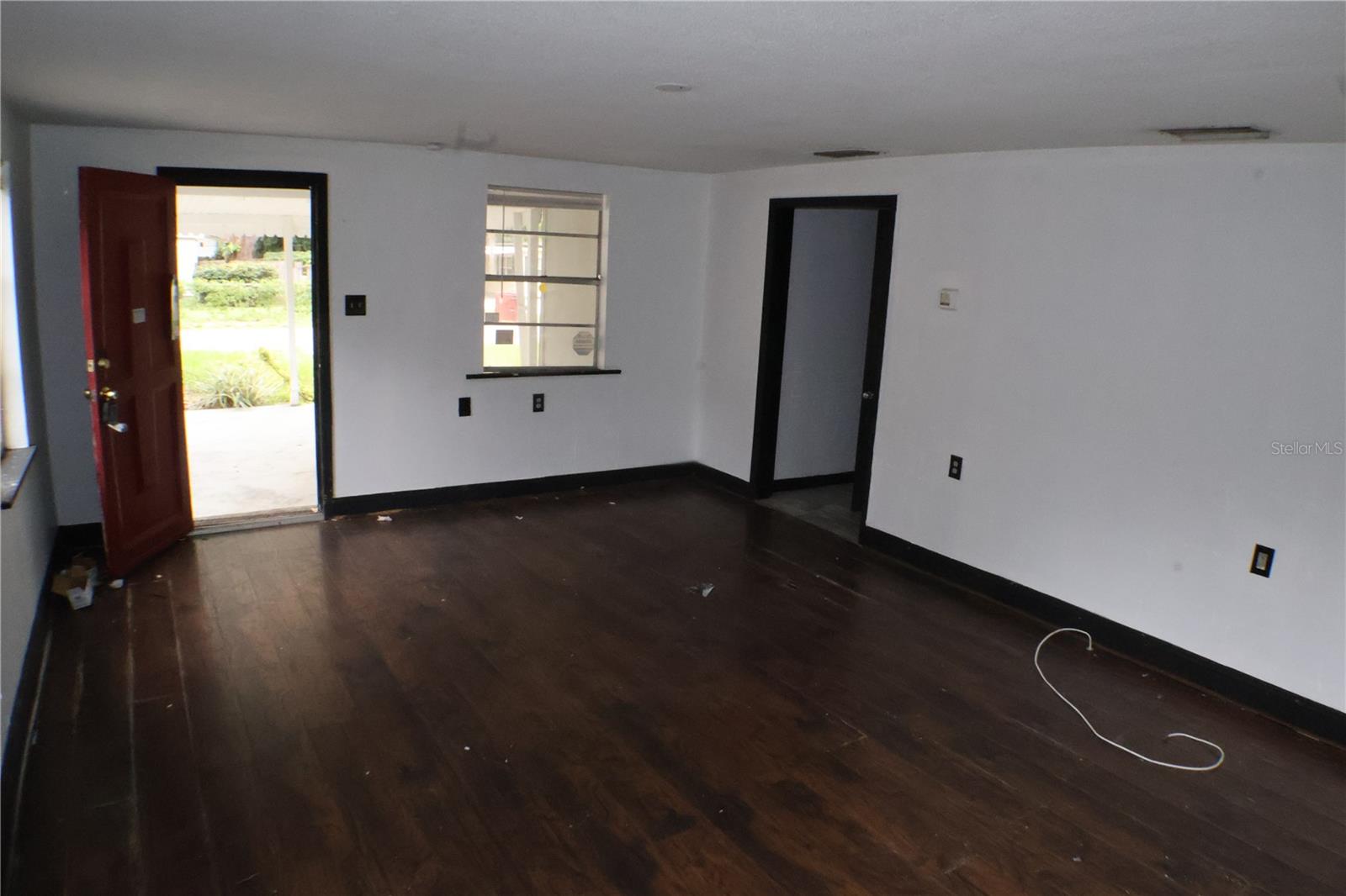 1202 N FERRELL ST — photo 6