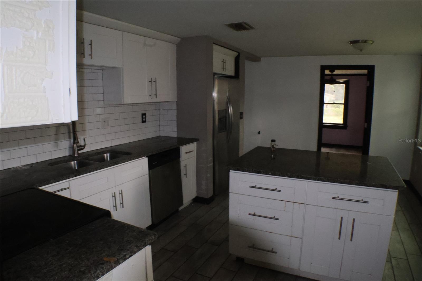1202 N FERRELL ST — photo 5