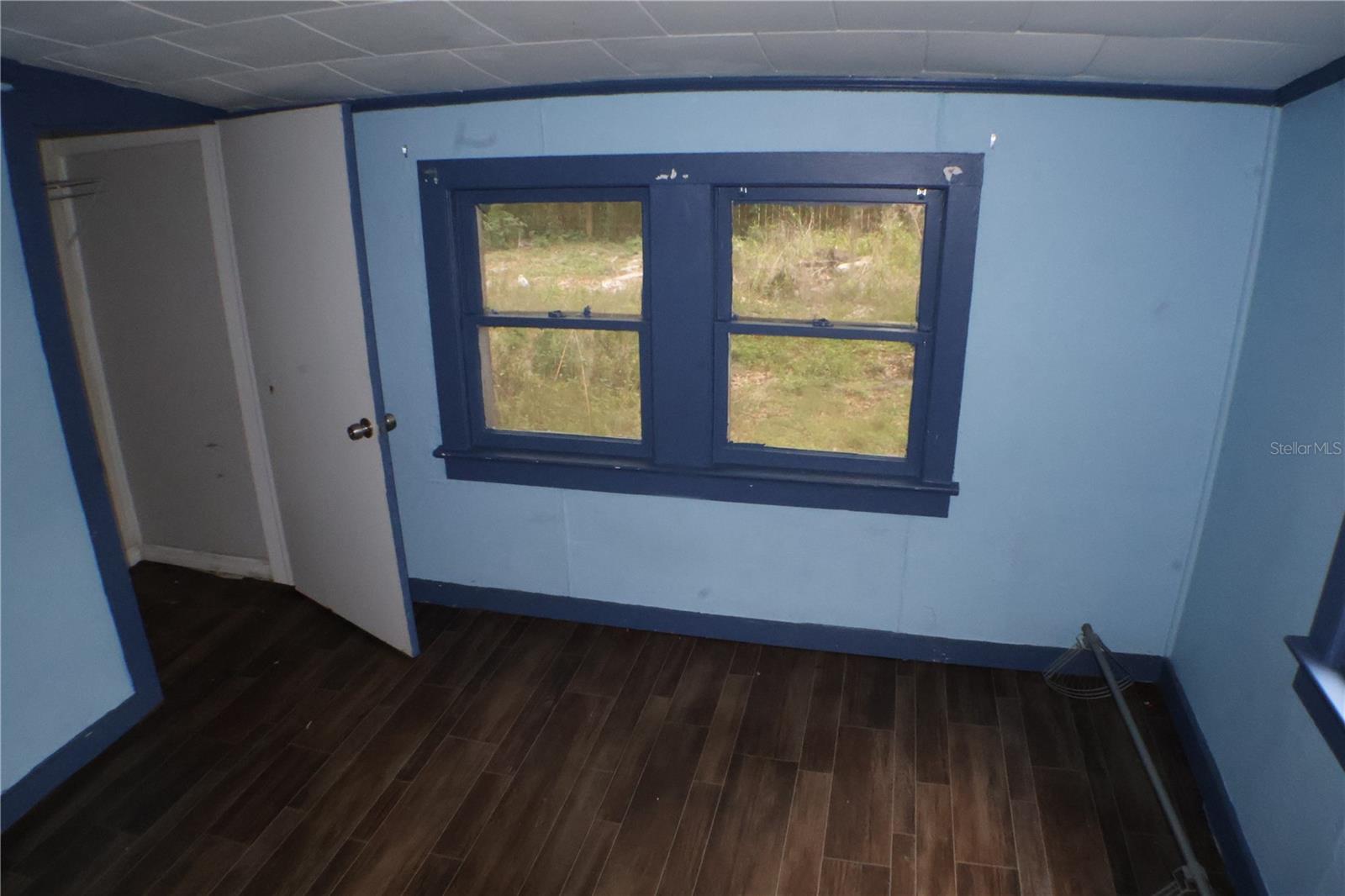1202 N FERRELL ST — photo 3