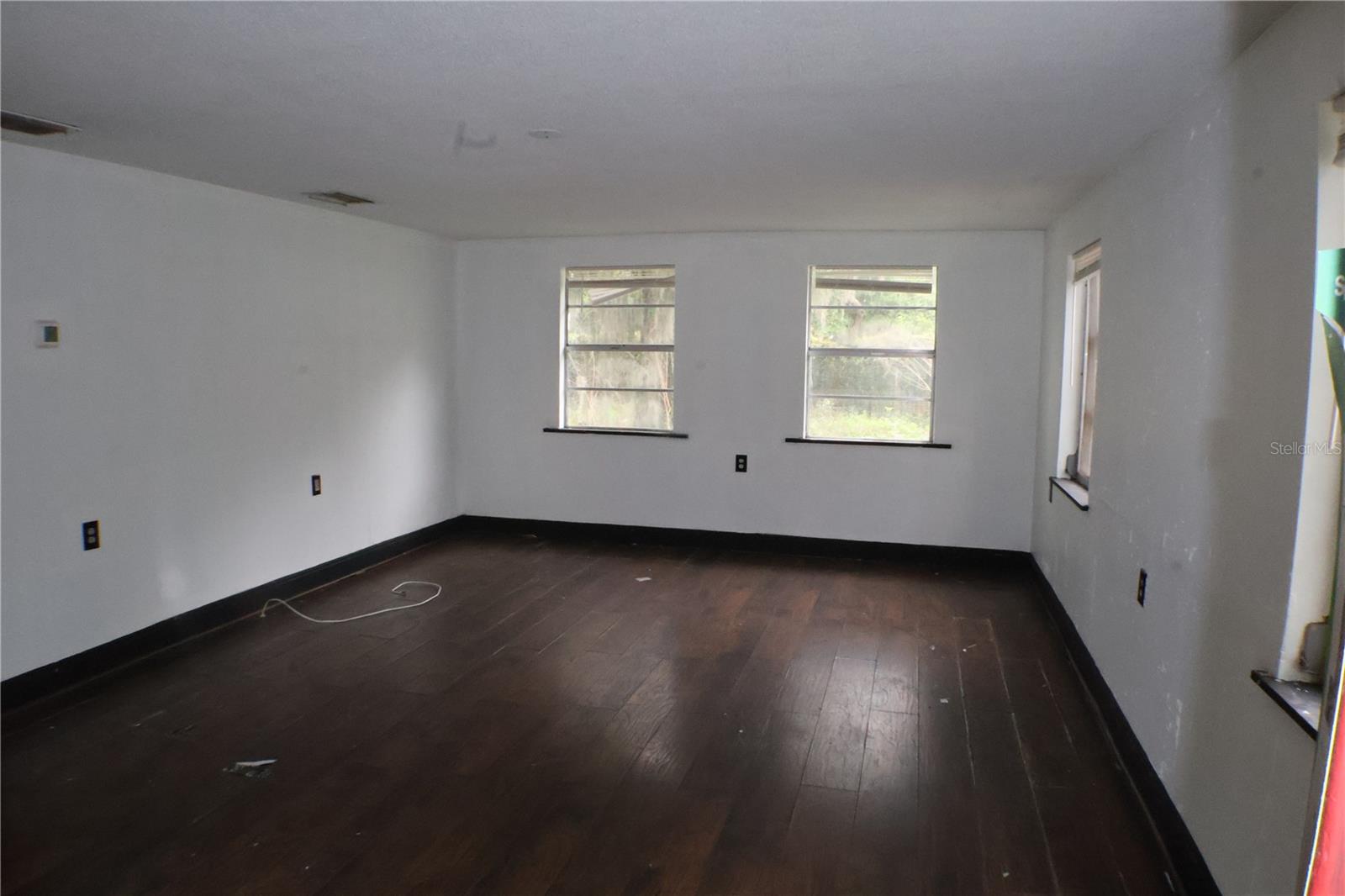 1202 N FERRELL ST — photo 7