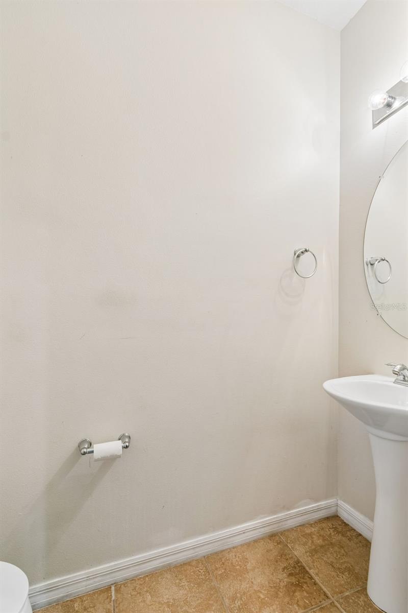 5017 WHITE SANDERLING CT — photo 21