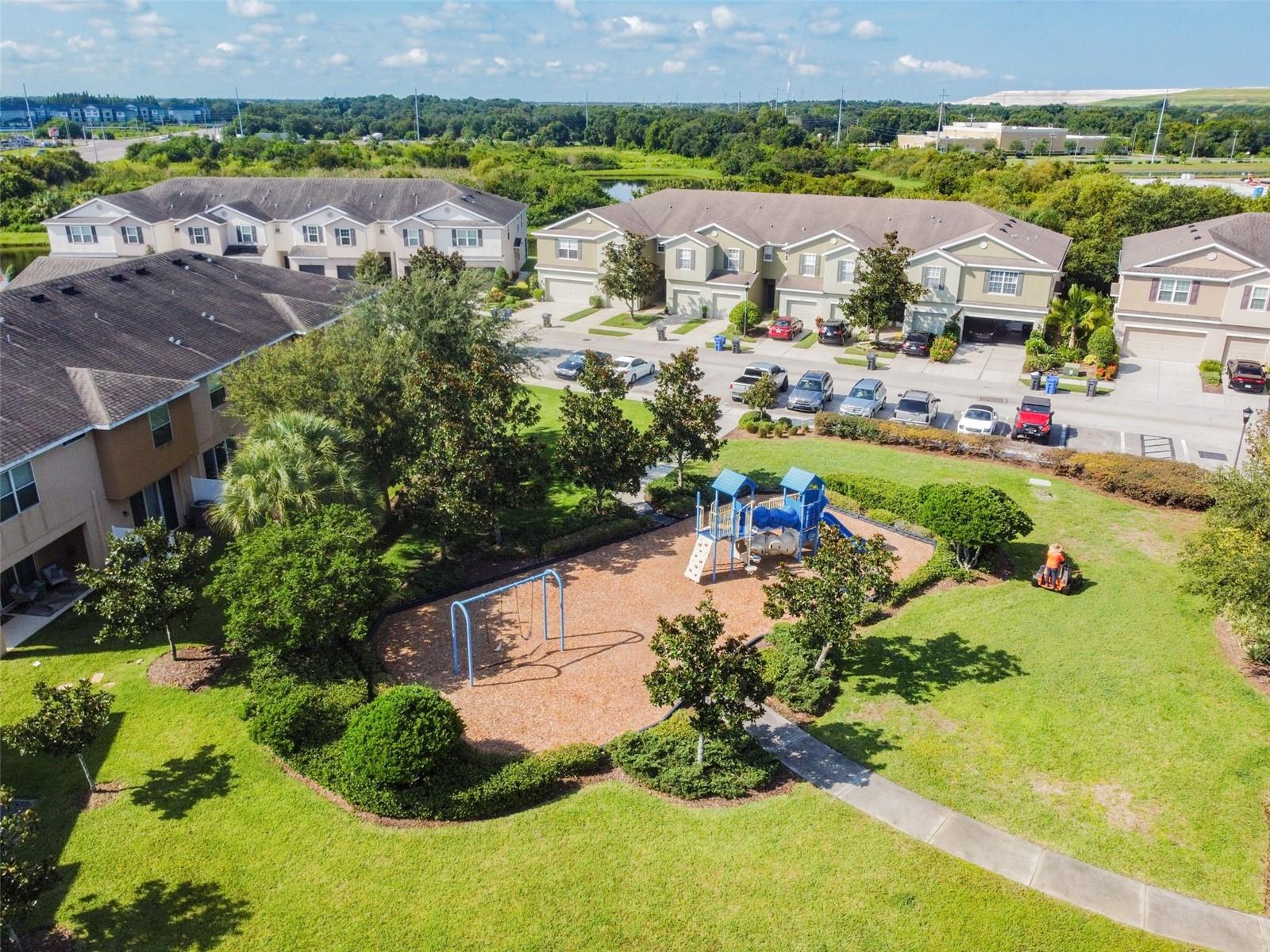 5017 WHITE SANDERLING CT — photo 65